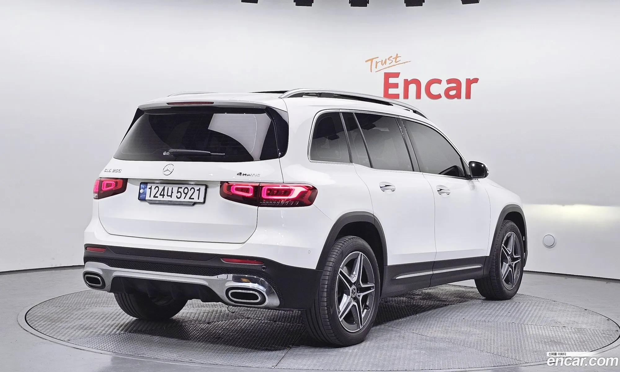 Mercedes-Benz GLB-Class X247 2021 — 20