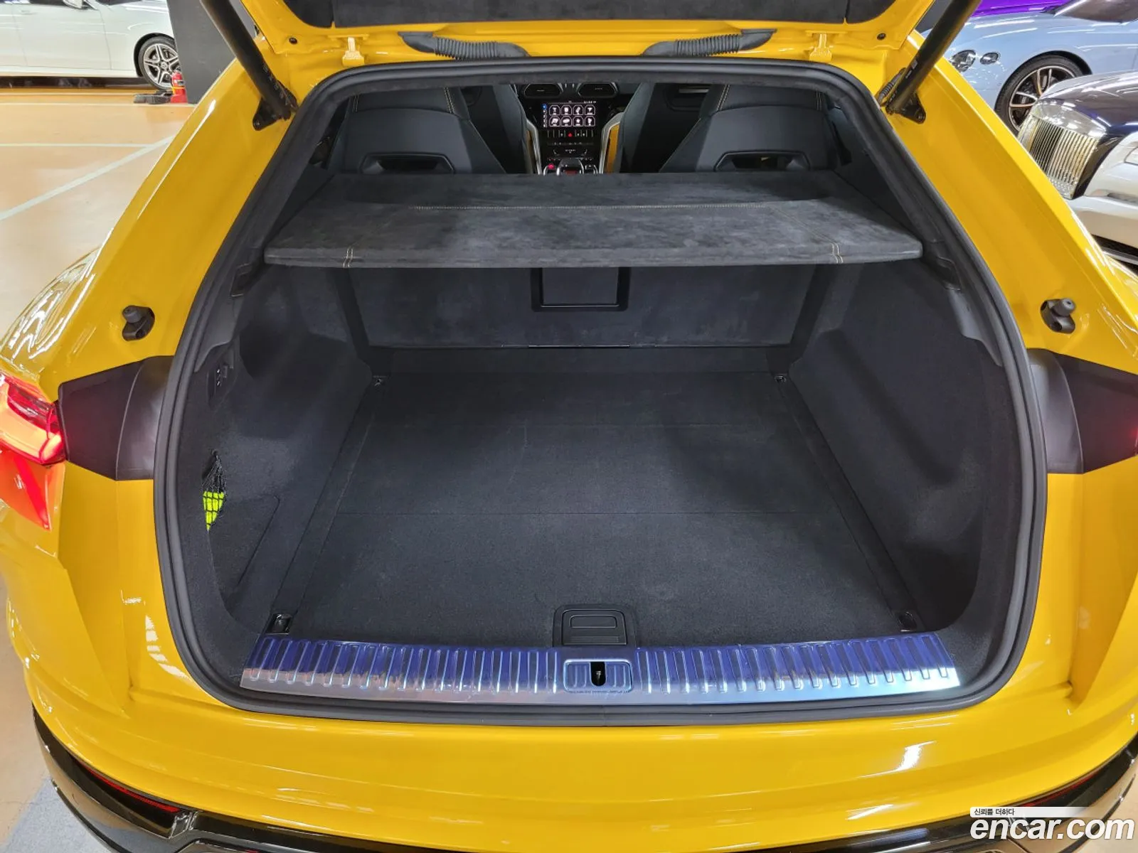 Lamborghini Urus 2021 — 17