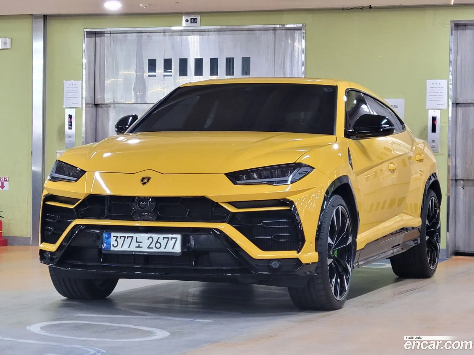 Lamborghini Urus 2021 — 20