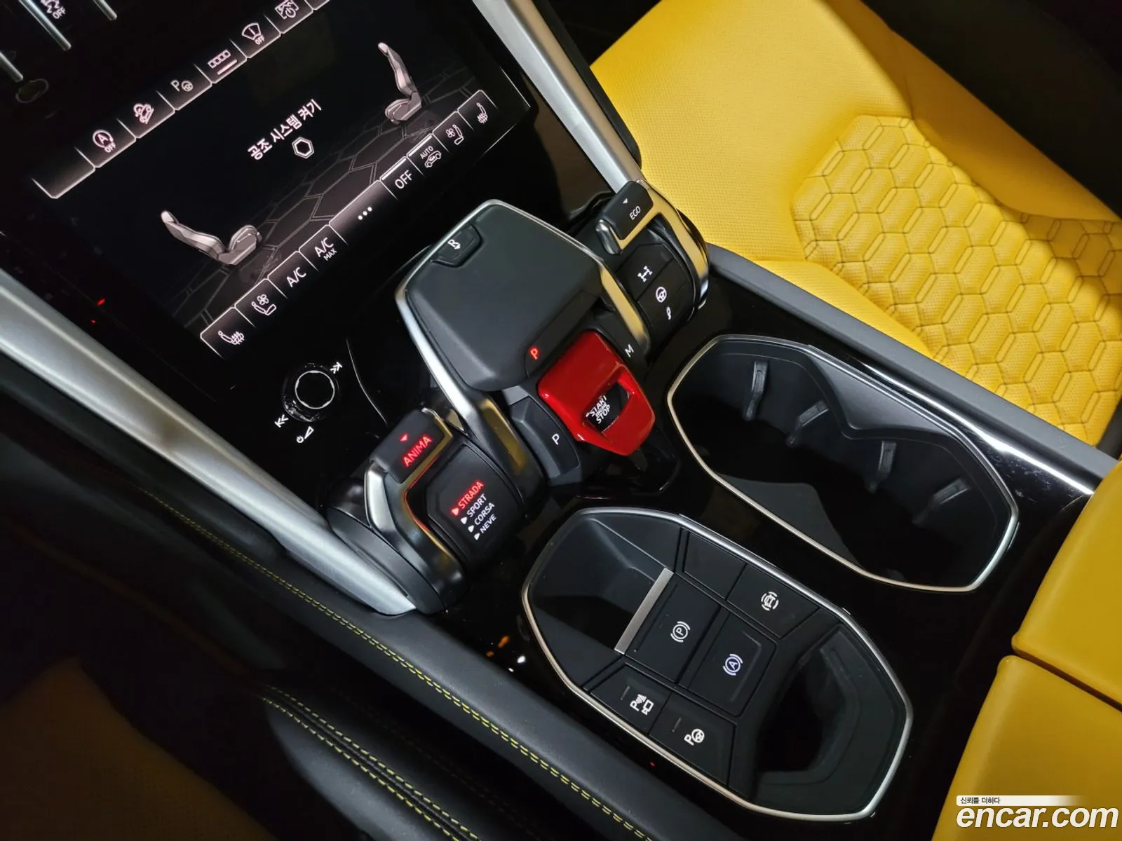 Lamborghini Urus 2021 — 2