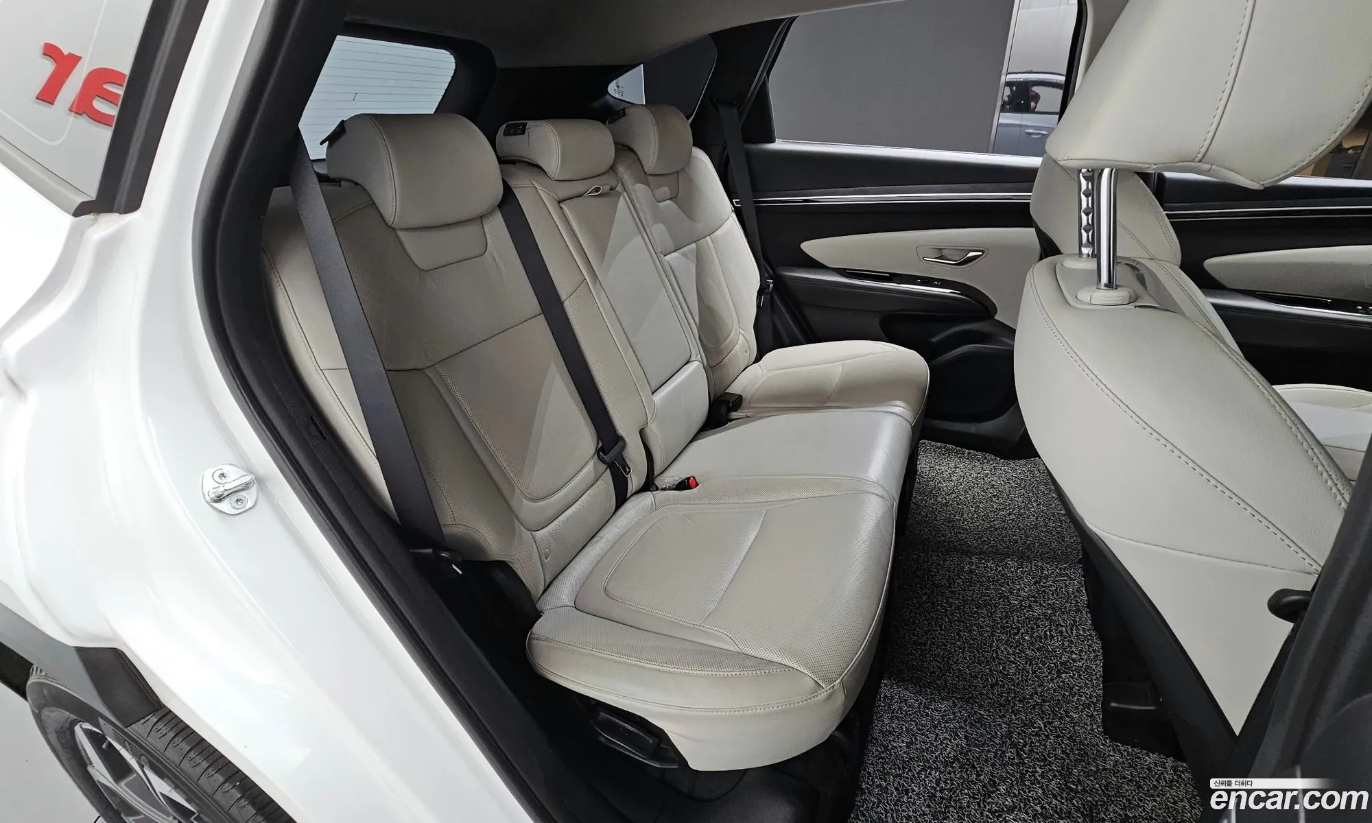 Hyundai Tucson 2023 — 28
