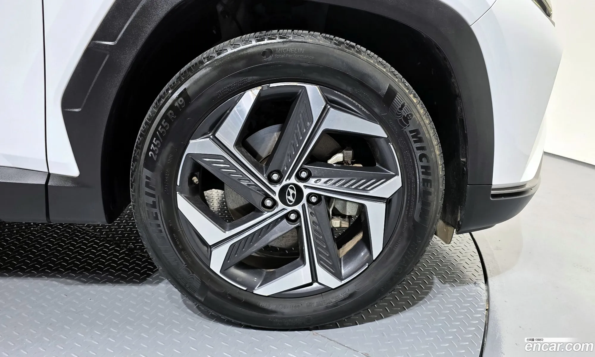 Hyundai Tucson 2023 — 9