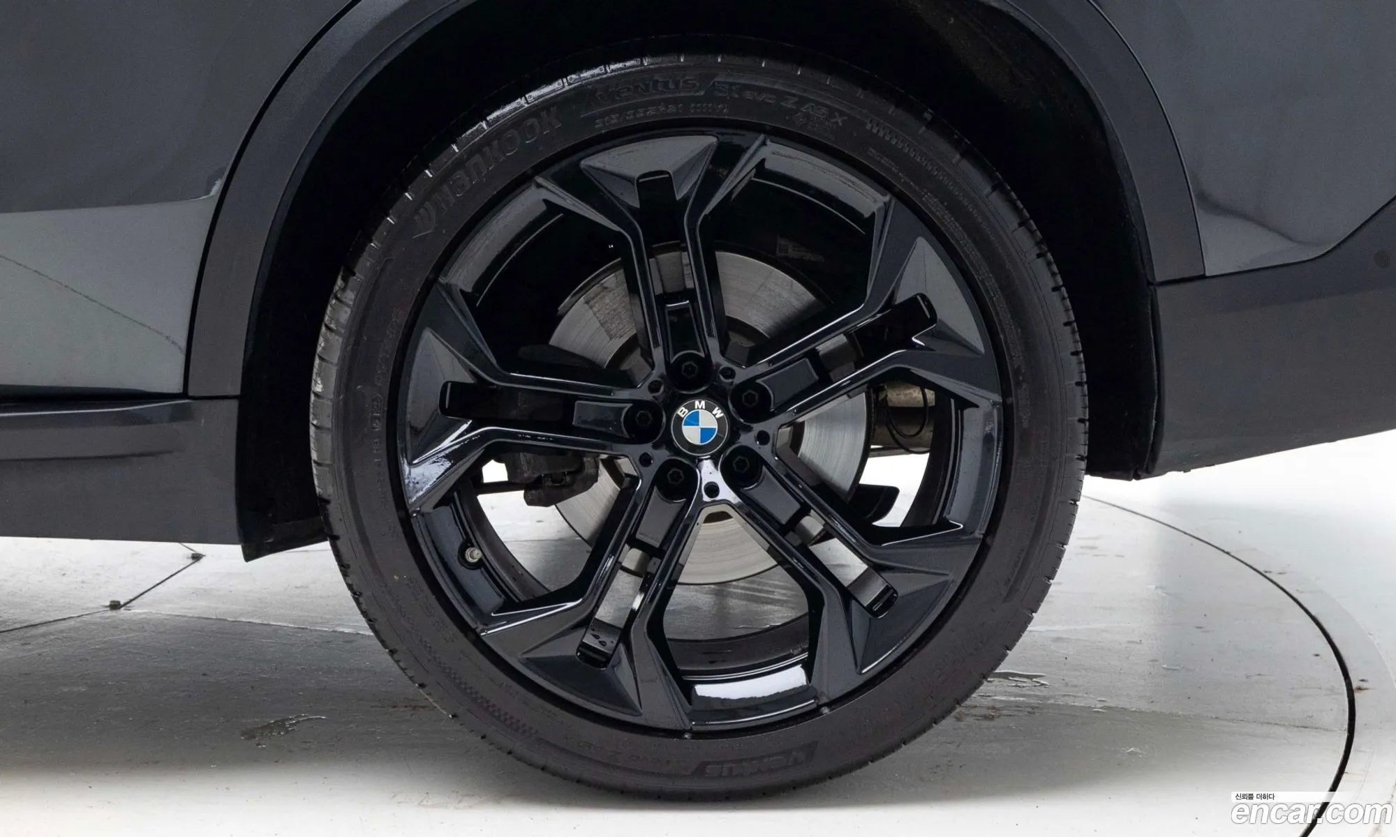 BMW X5 2022 — 16