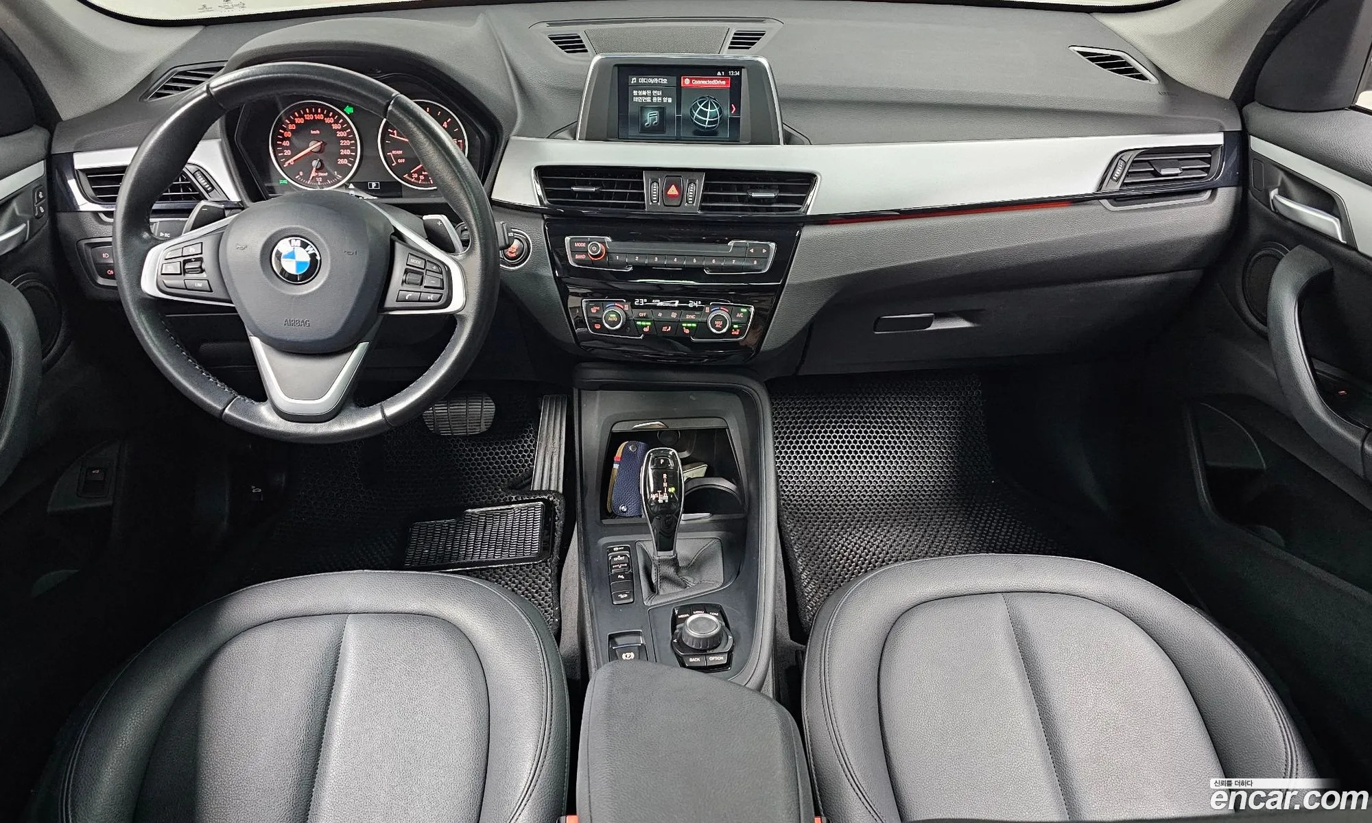BMW X1 2018 WBAJJ110XJEF61493 — 20