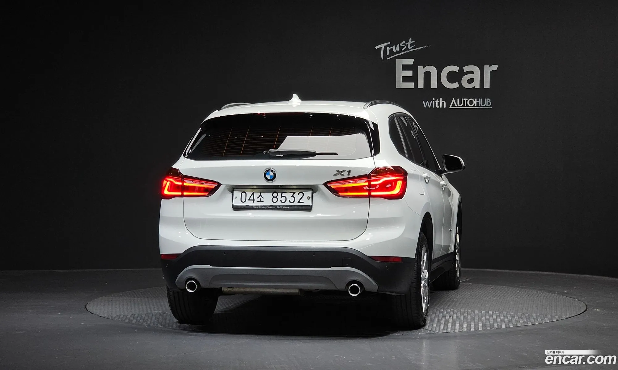 BMW X1 2018 WBAJJ110XJEF61493 — 17