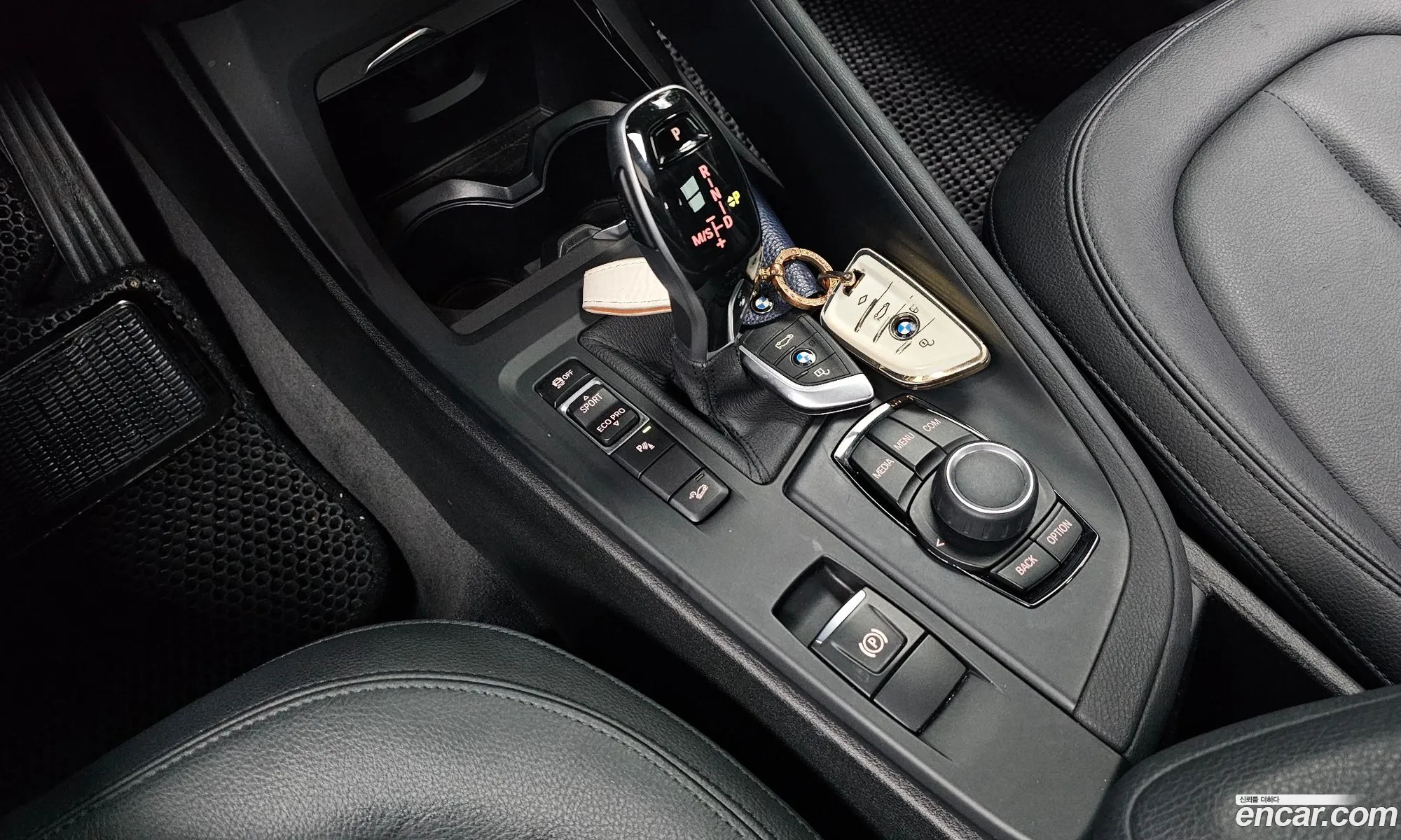 BMW X1 2018 WBAJJ110XJEF61493 — 14