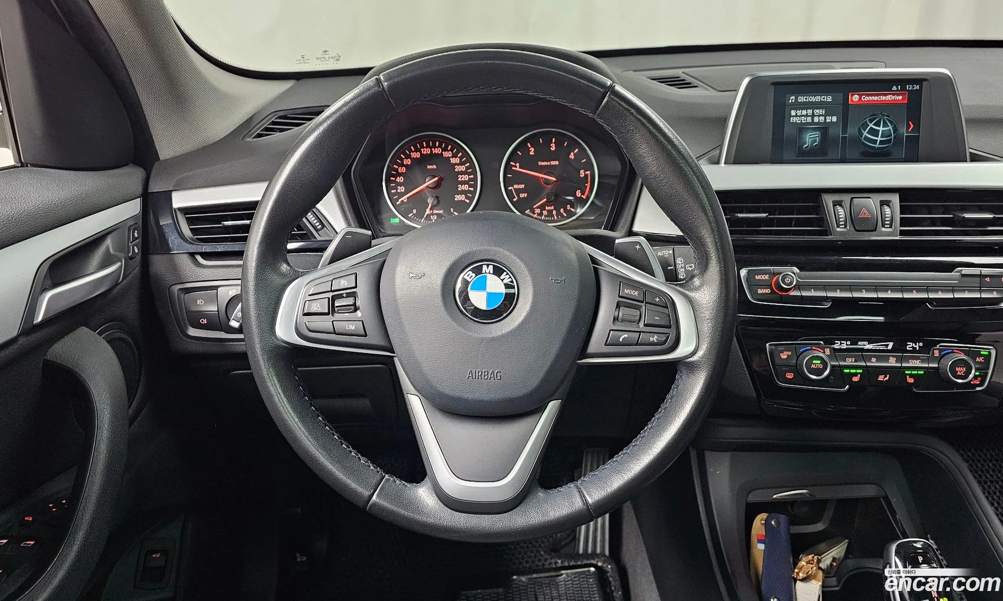 BMW X1 2018 WBAJJ110XJEF61493 — 24