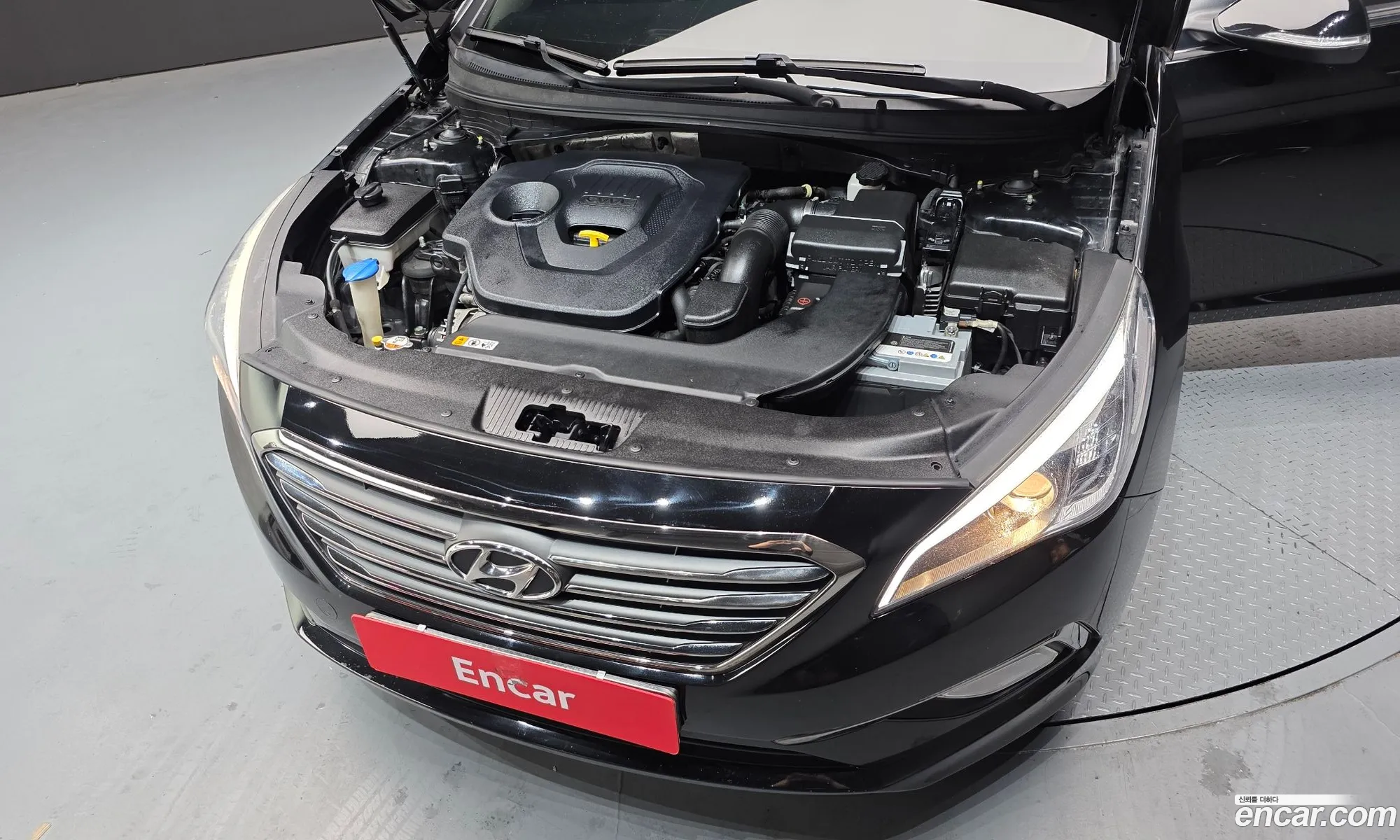 Hyundai LF Sonata 2015 — 15