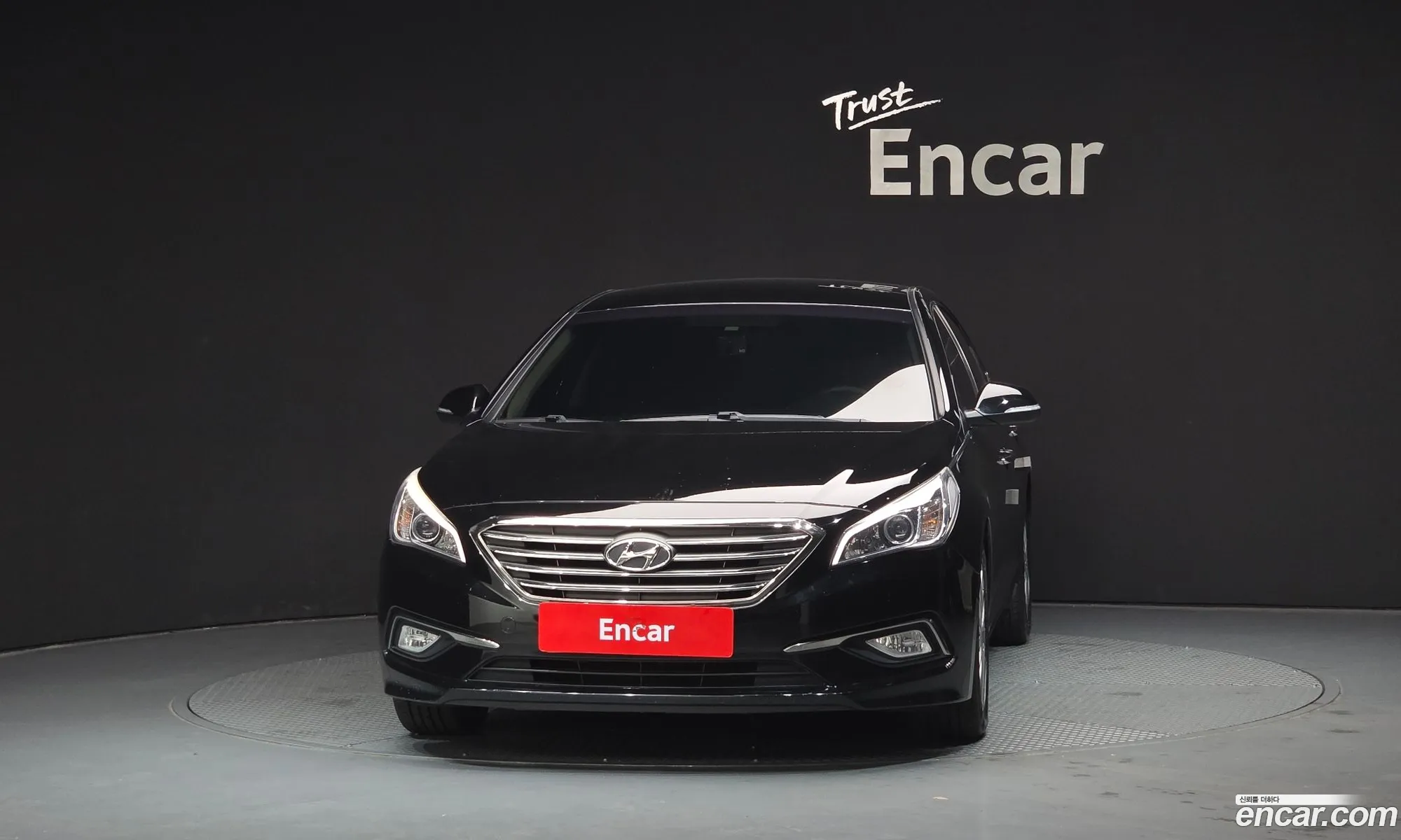 Hyundai LF Sonata 2015 — 14