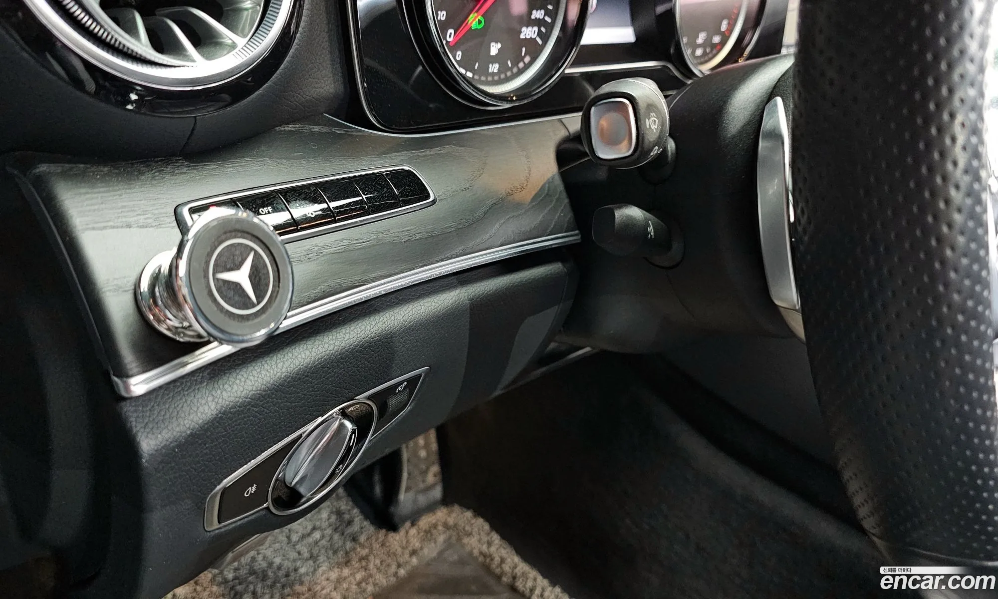 Mercedes-Benz E-Class W213 2019 WDD1J1EBXKF115633 — 16