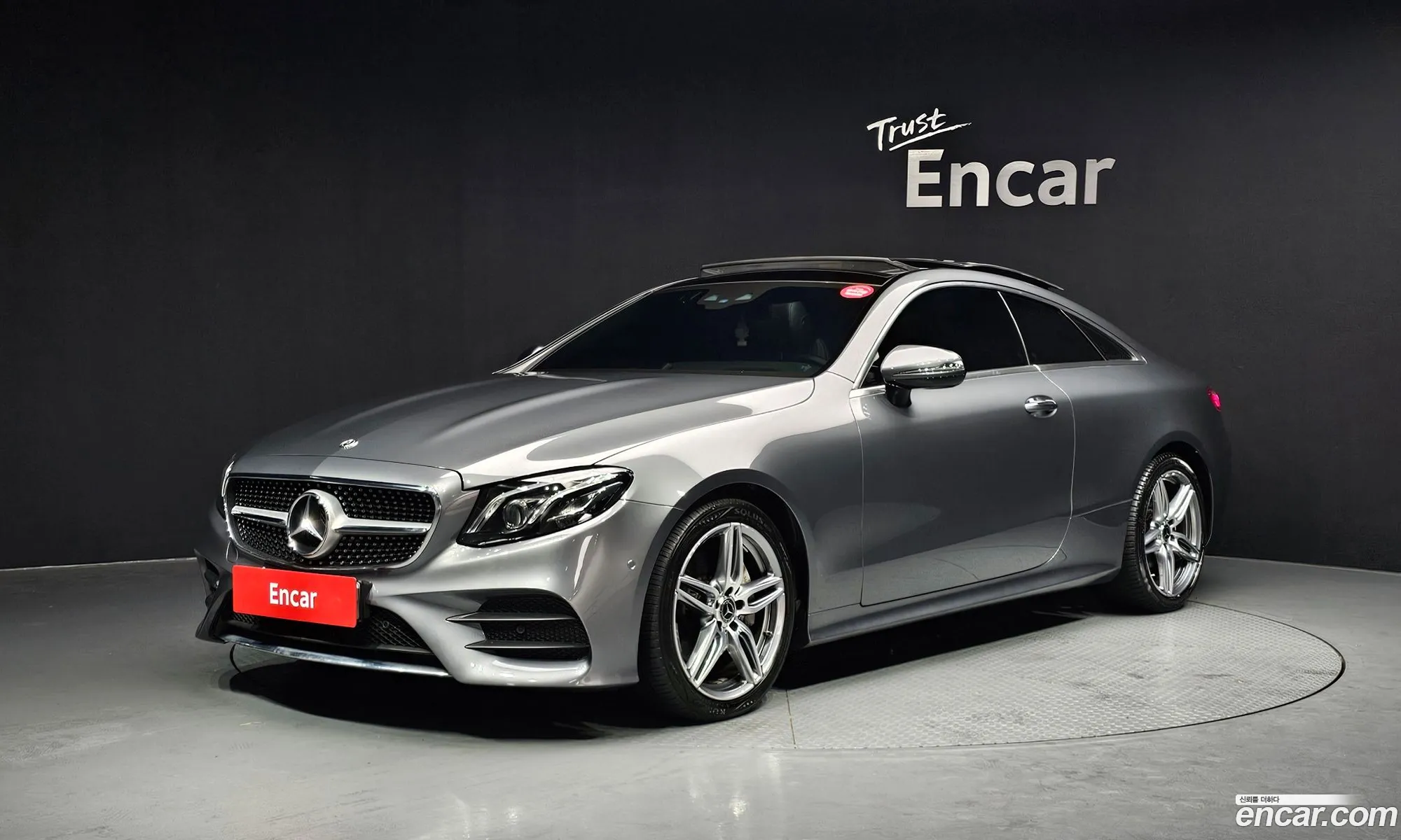Mercedes-Benz E-Class W213 2019 WDD1J1EBXKF115633 — 4
