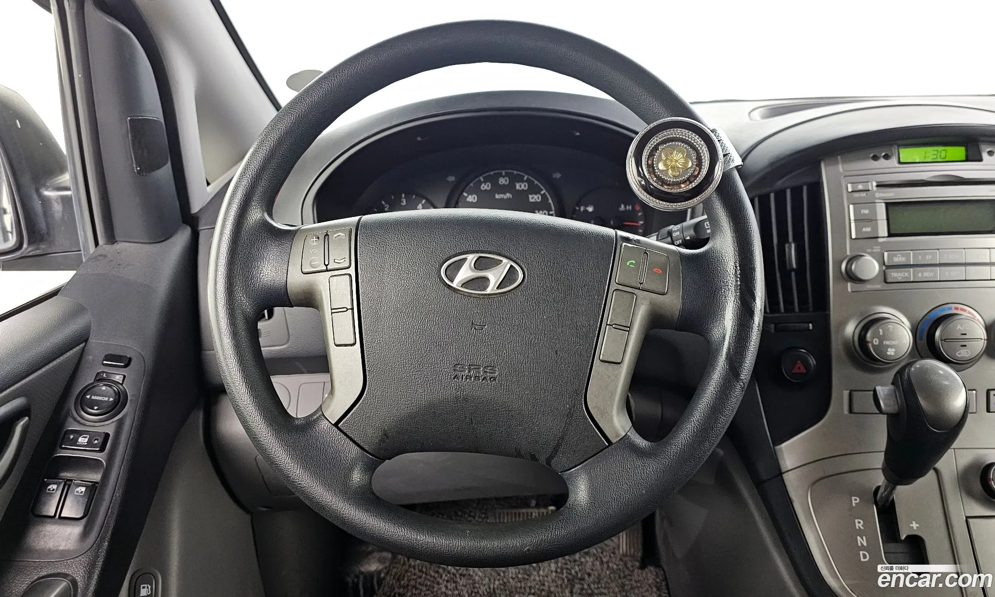 Hyundai Grand Starex 2015 — 8