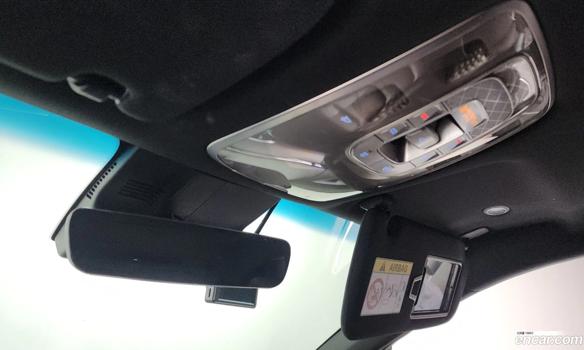 Genesis GV70 2021 — 17