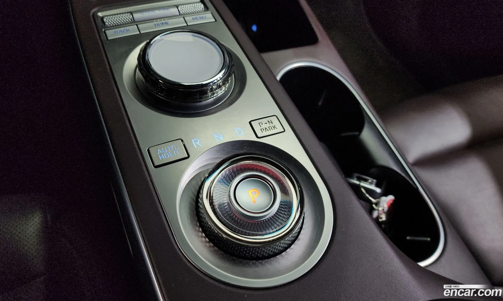 Genesis GV70 2021 — 10