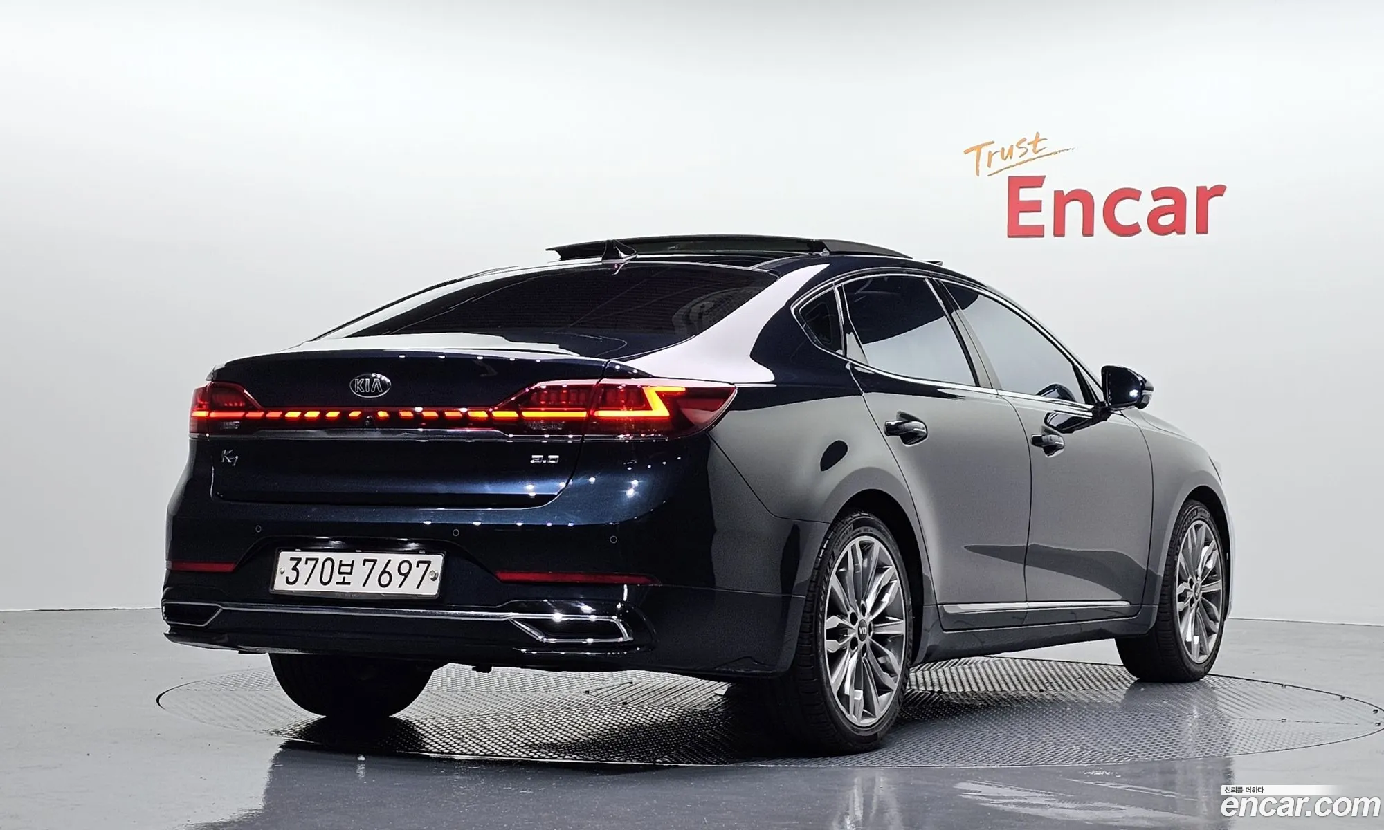 Kia K7 Premier 2019 — 18