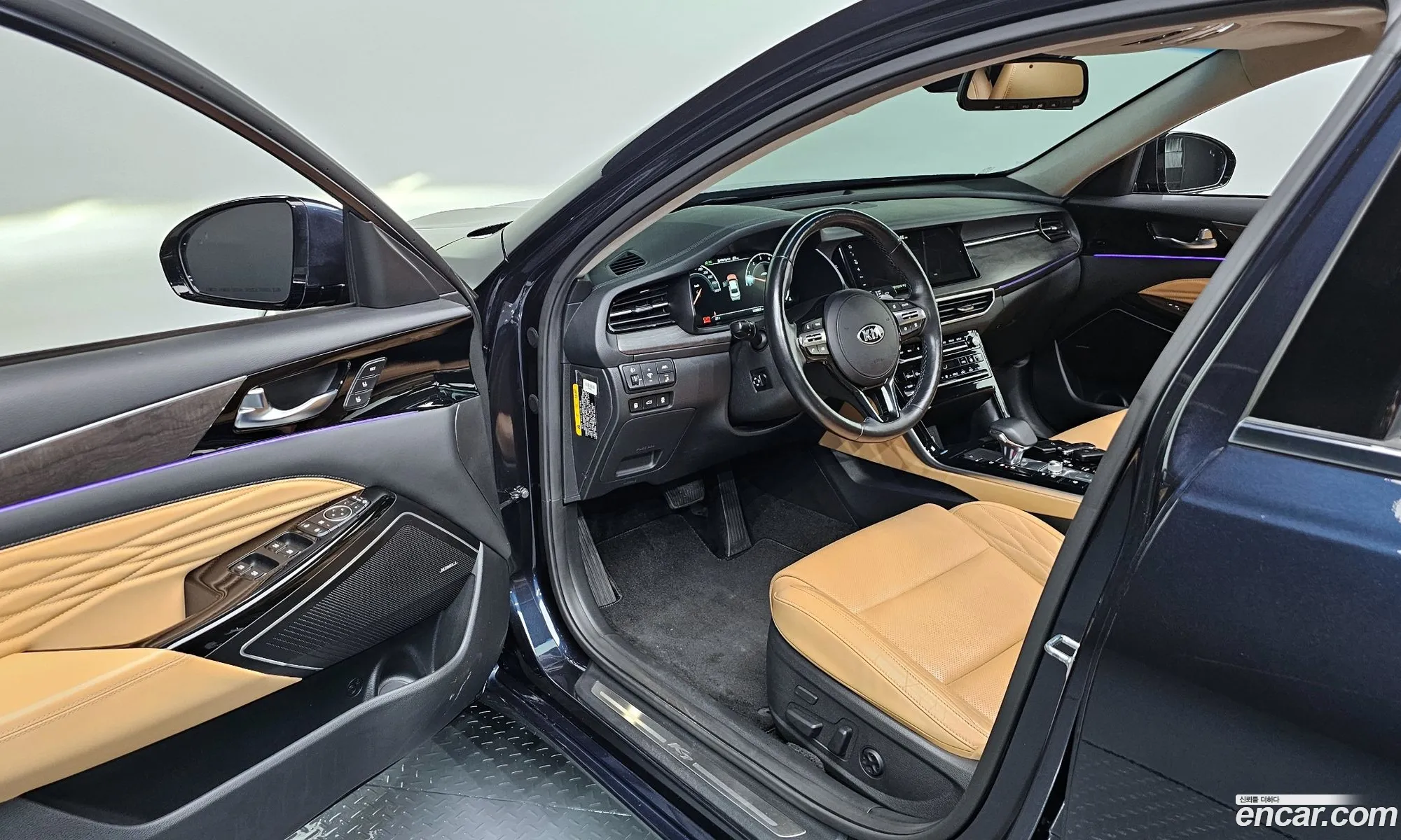 Kia K7 Premier 2019 — 27
