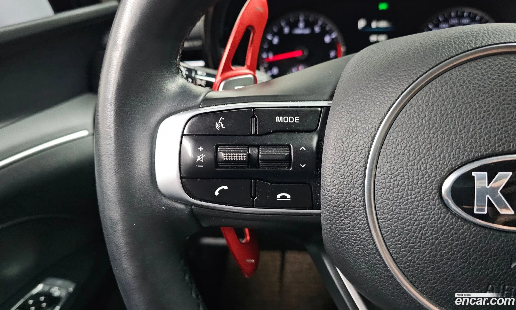 Kia K5 2021 — 28