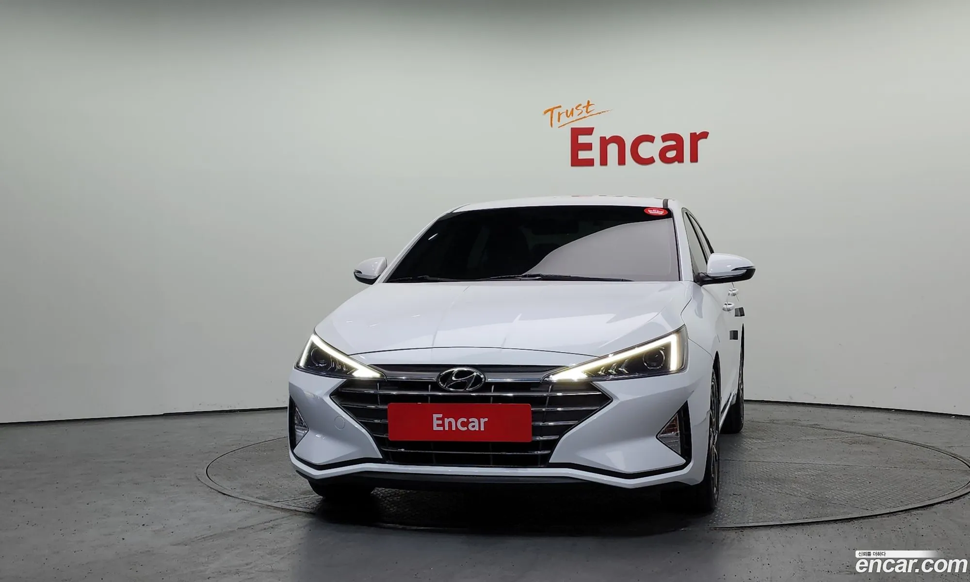 Hyundai Elantra AD 2020 — 14