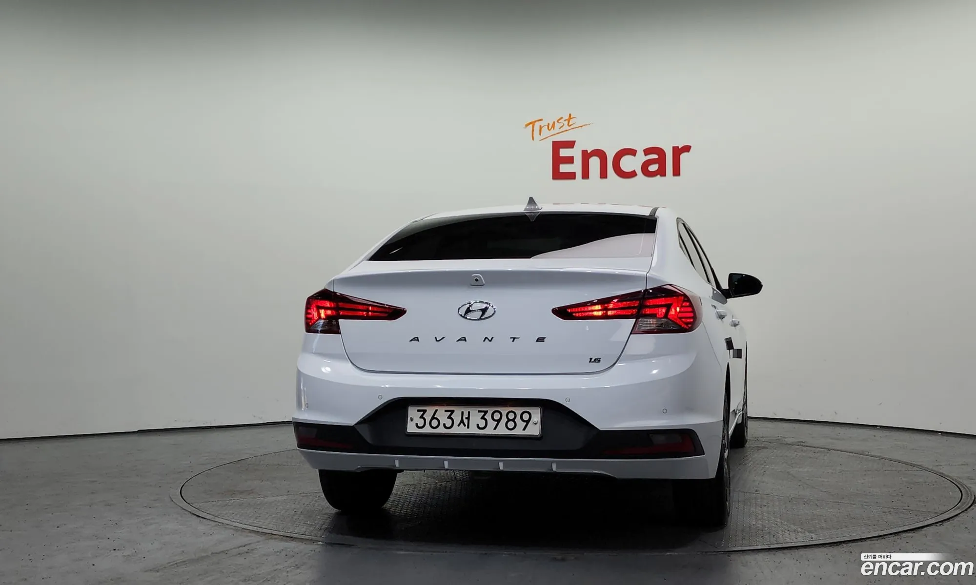 Hyundai Elantra AD 2020 — 3