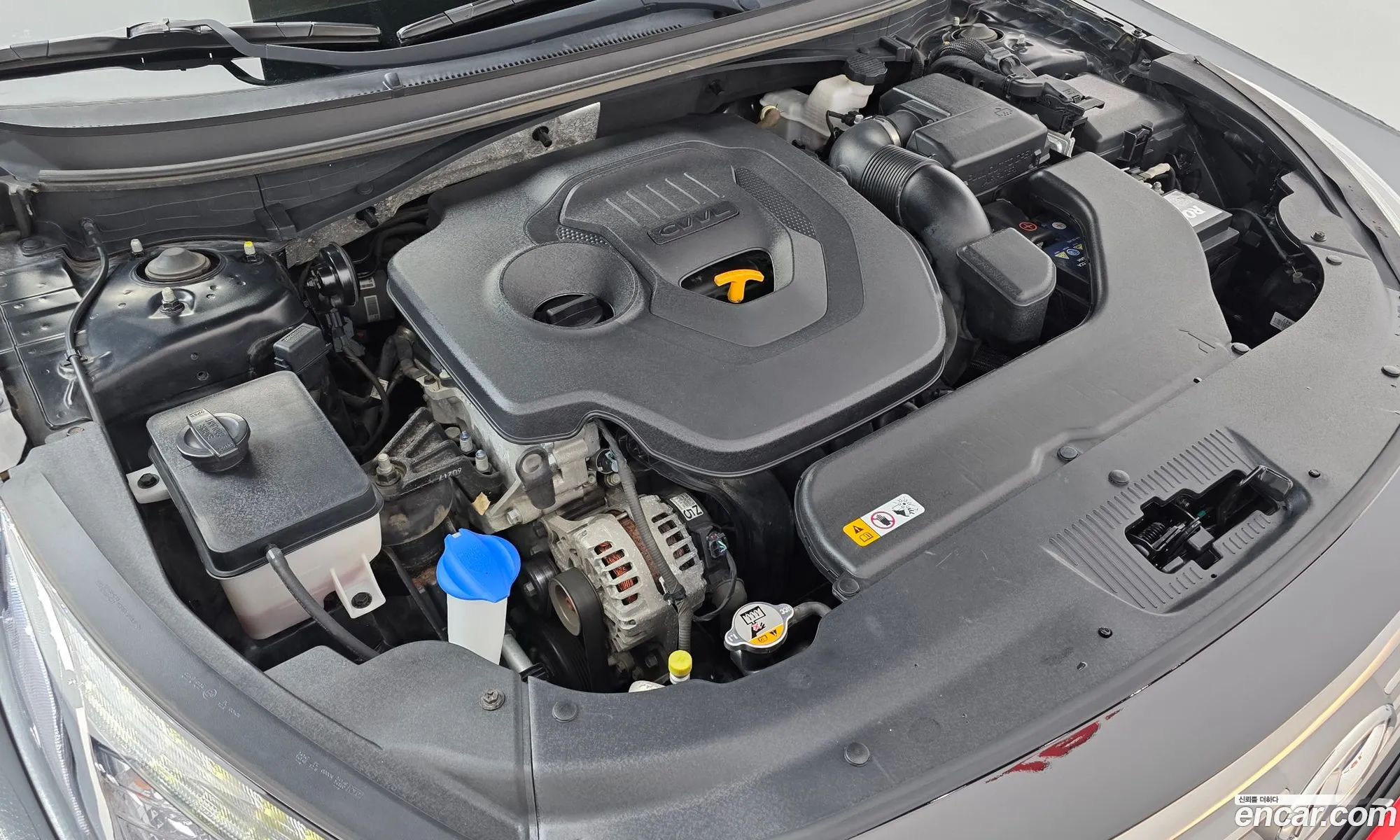 Hyundai LF Sonata 2016 — 12