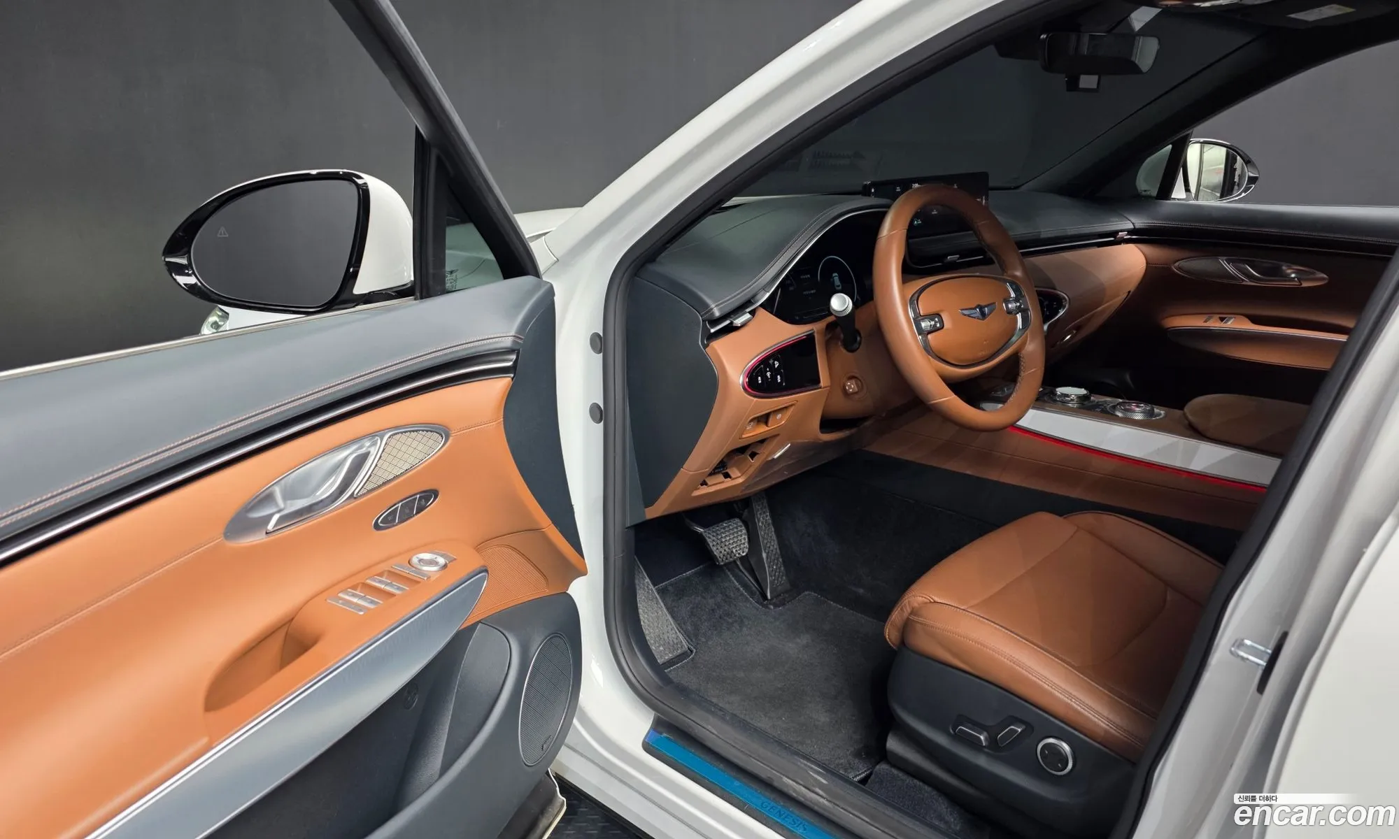 Genesis GV70 2022 — 27