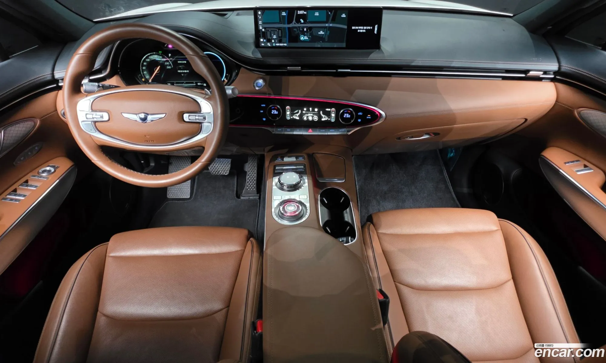Genesis GV70 2022 — 35