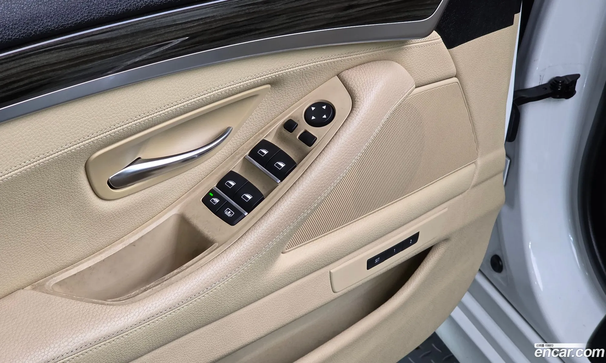 BMW 5 Series 2016 WBA5A7103GG297404 — 12