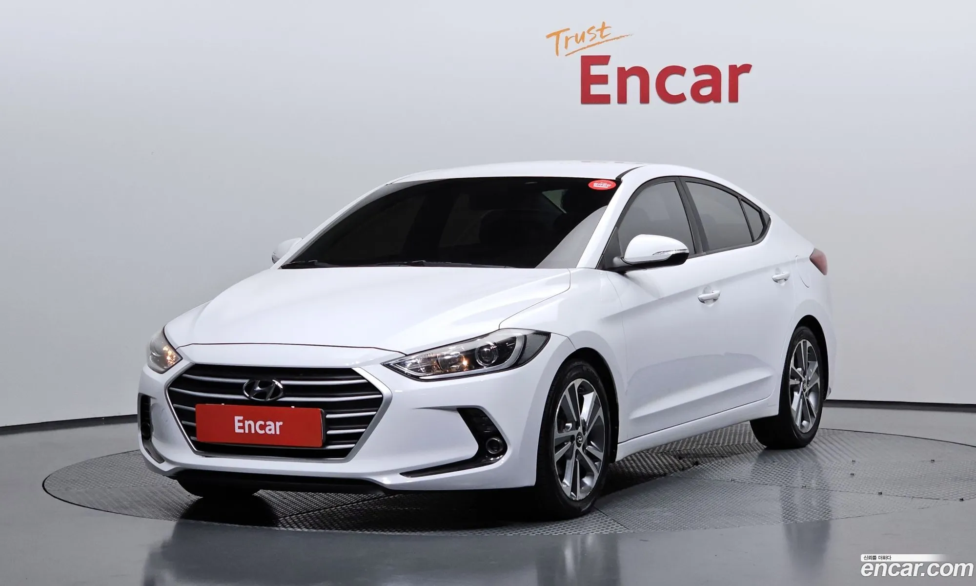 Hyundai Elantra AD 2018 — 4