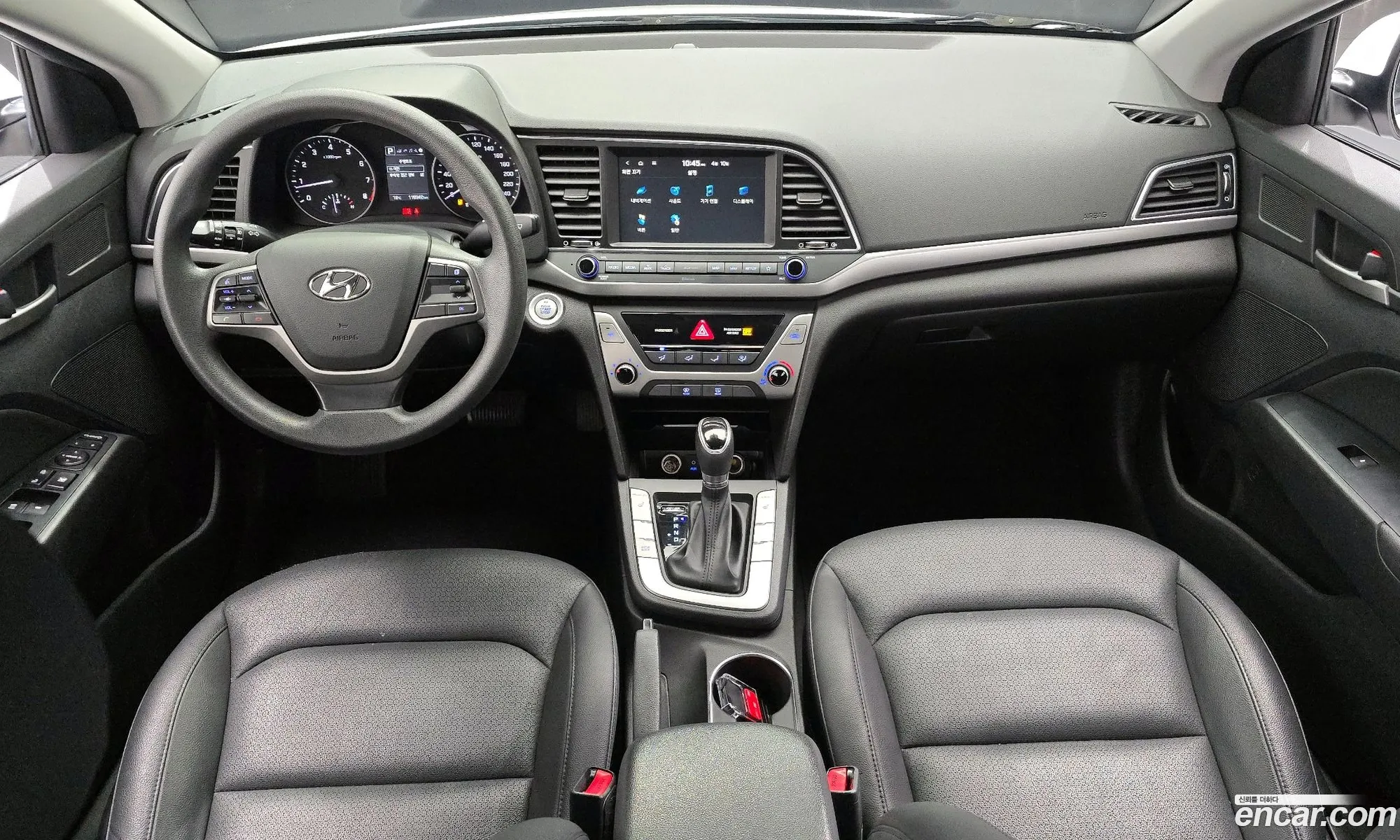 Hyundai Elantra AD 2018 — 29