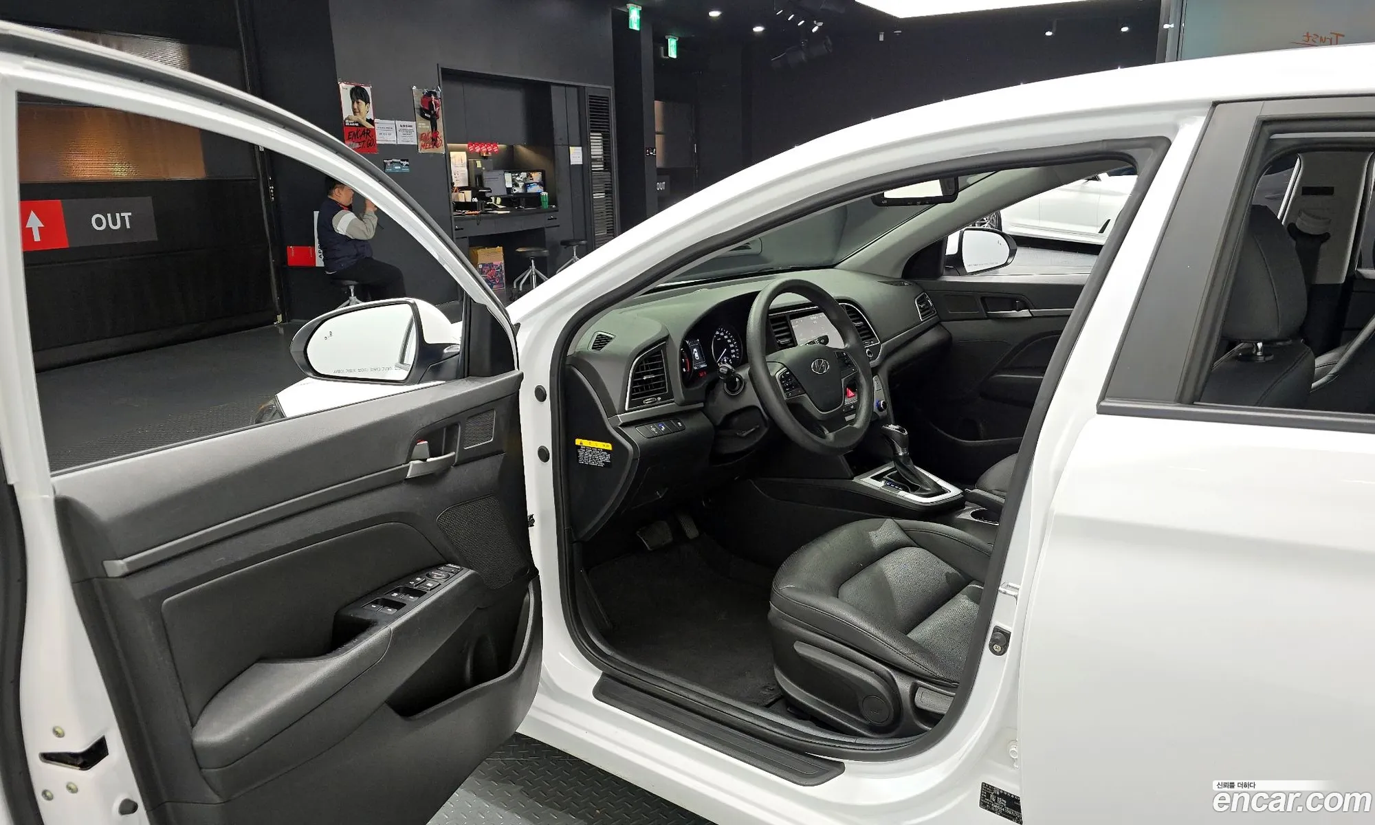 Hyundai Elantra AD 2018 — 20