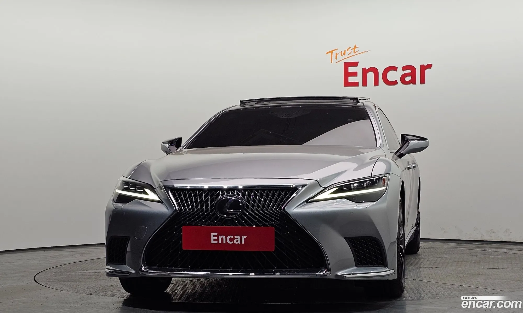 Lexus LS500 2022 JTHG5LGF3N5010414 — 13