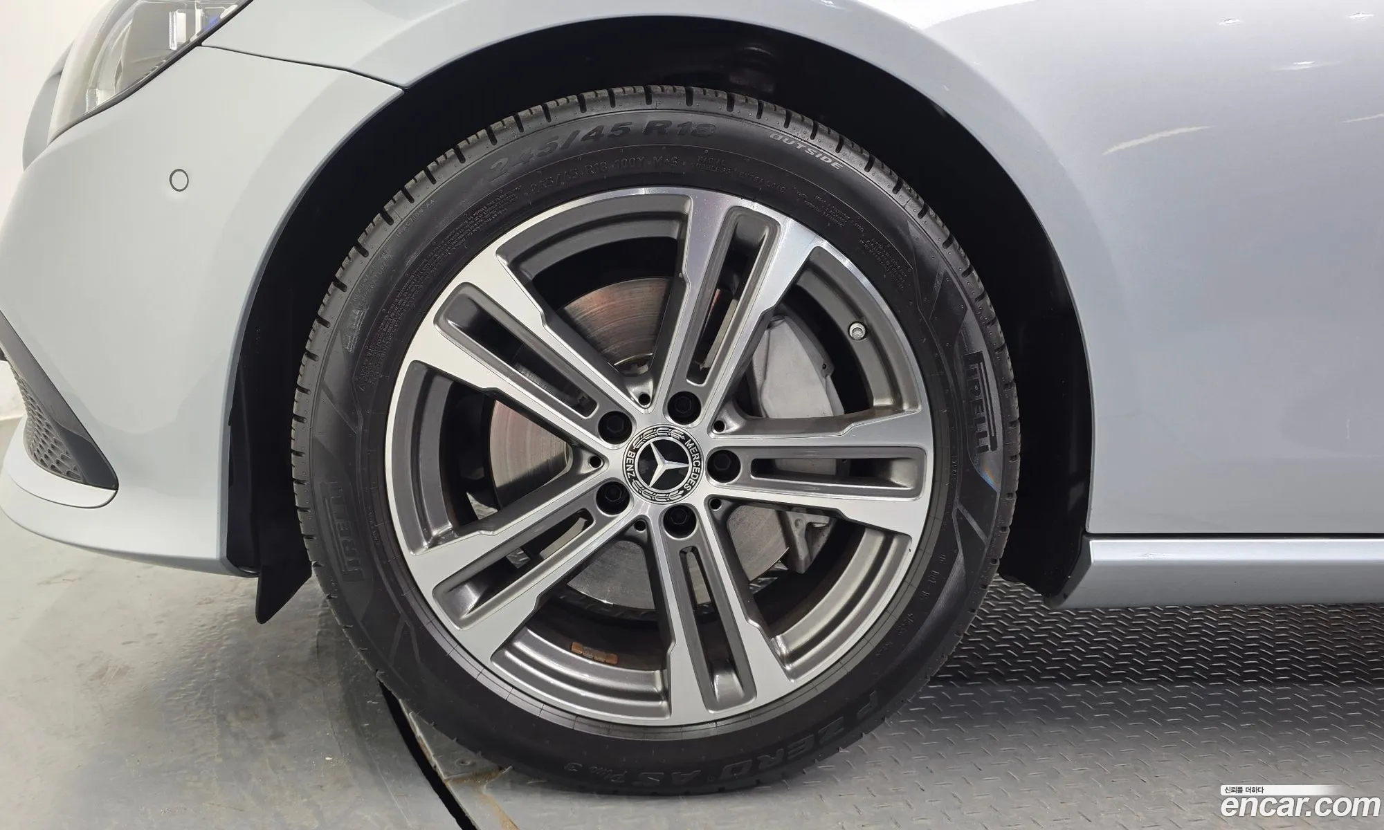 Mercedes-Benz E-Class W213 2022 — 3