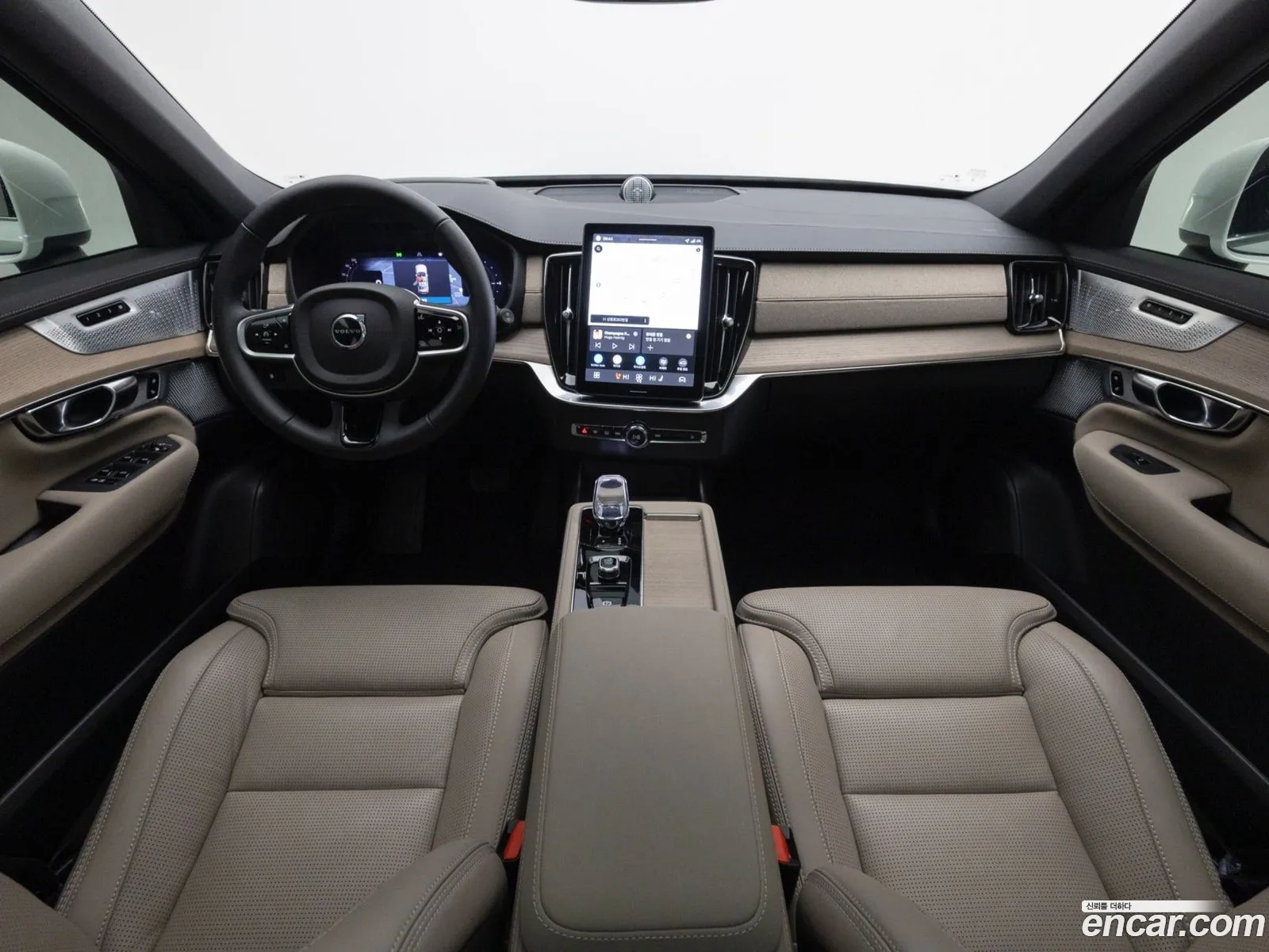 Volvo XC90 2025 — 15