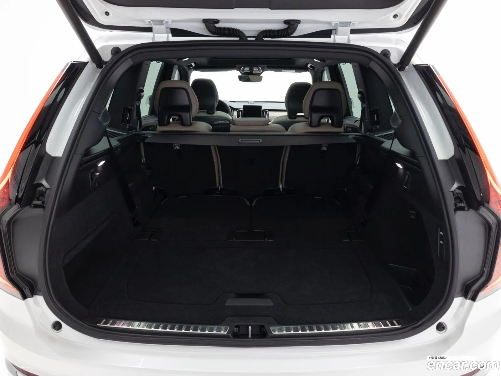 Volvo XC90 2025 — 4