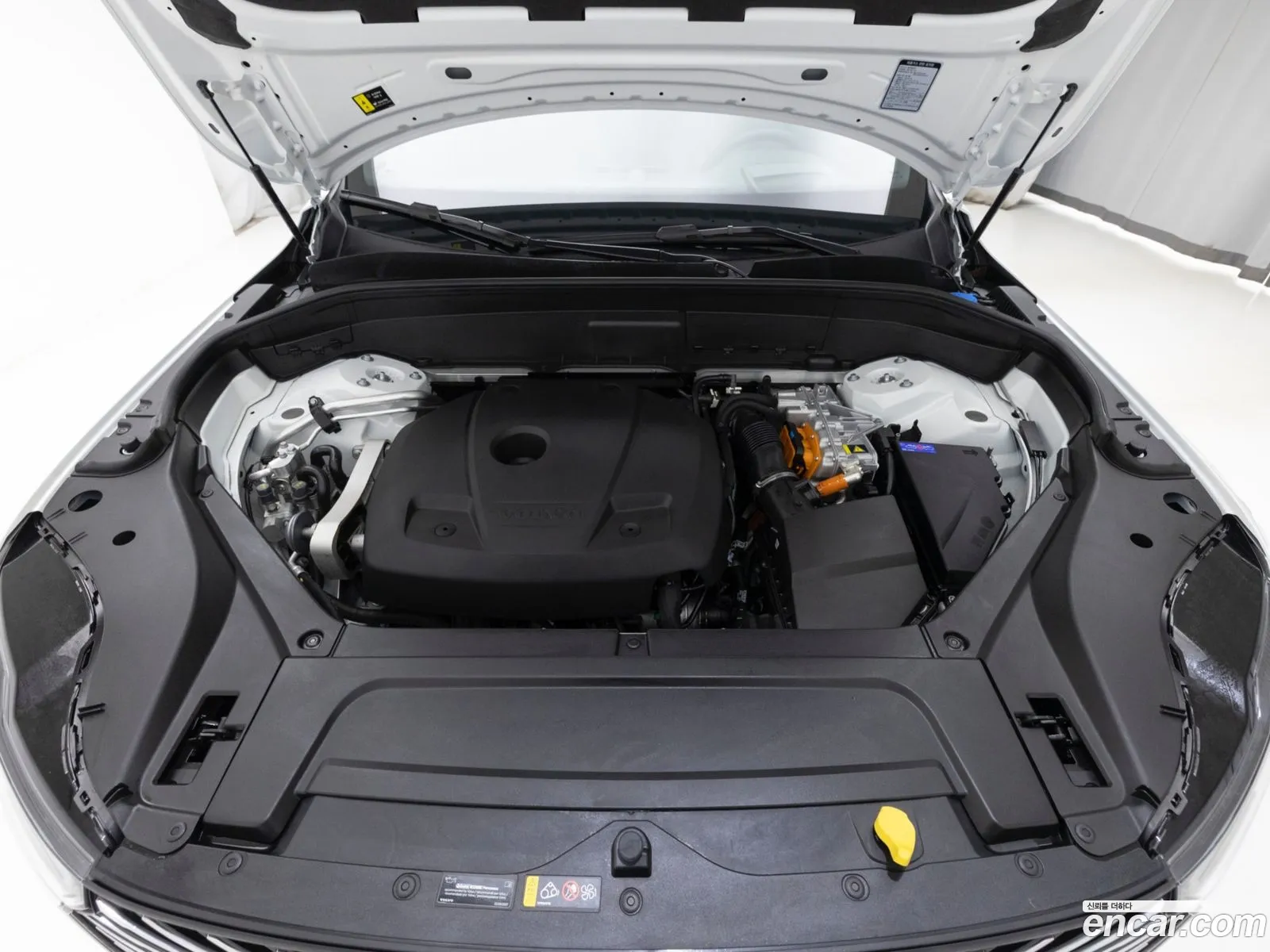 Volvo XC90 2025 — 3