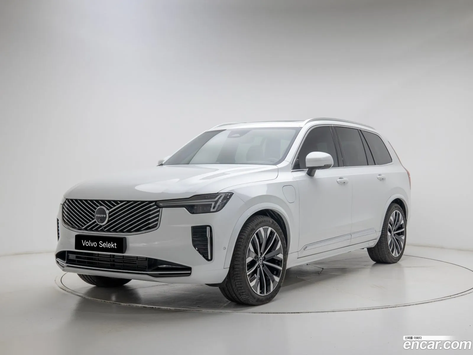 Volvo XC90 2025 — 17