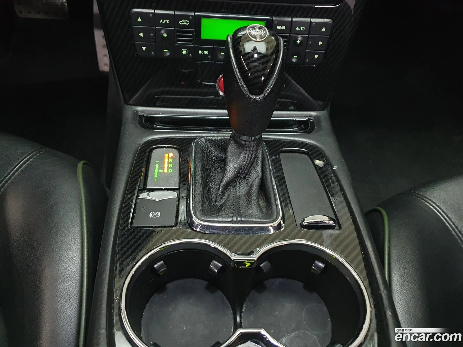 Maserati Quattroporte 2011 — 2