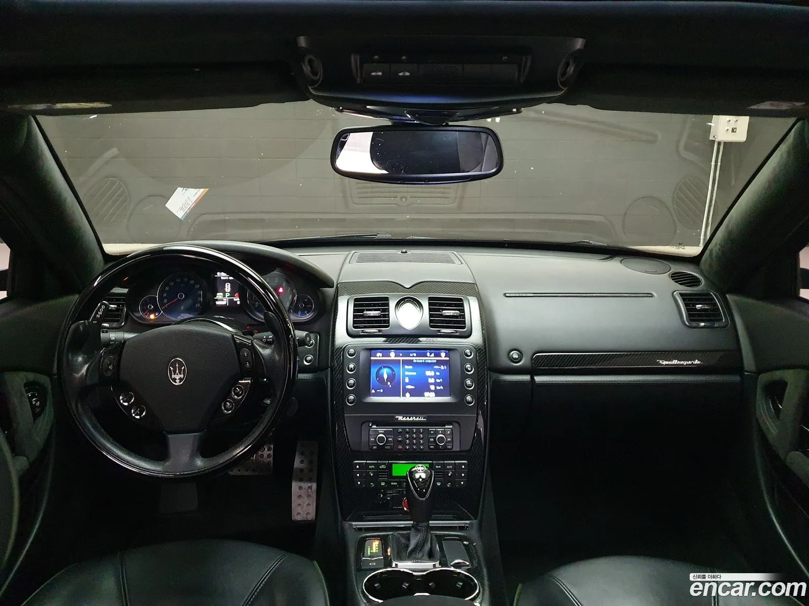 Maserati Quattroporte 2011 — 11