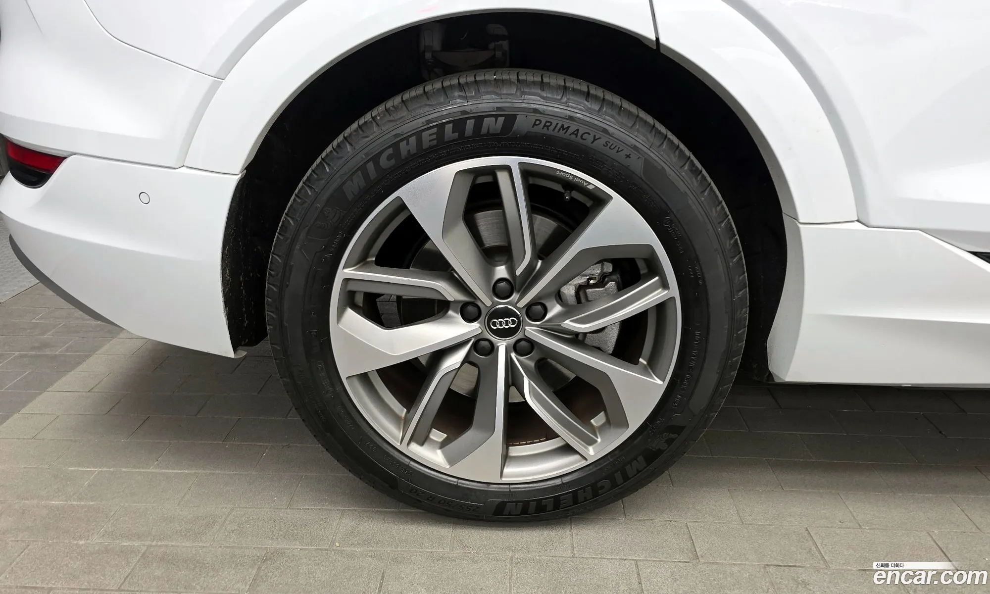 Audi e-tron 2020 WAUZZZGE9LB029344 — 18