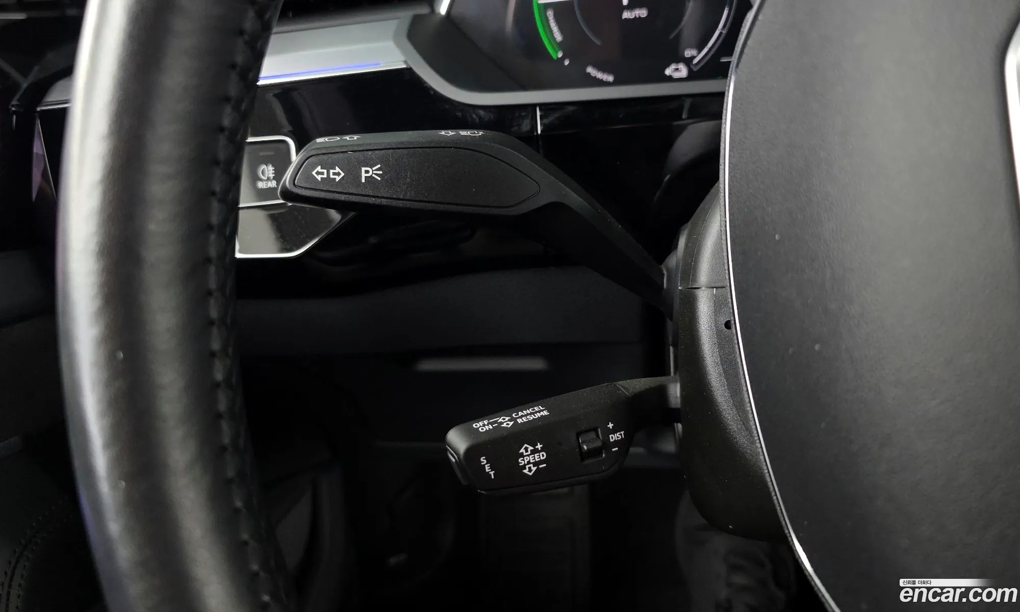 Audi e-tron 2020 WAUZZZGE9LB029344 — 4