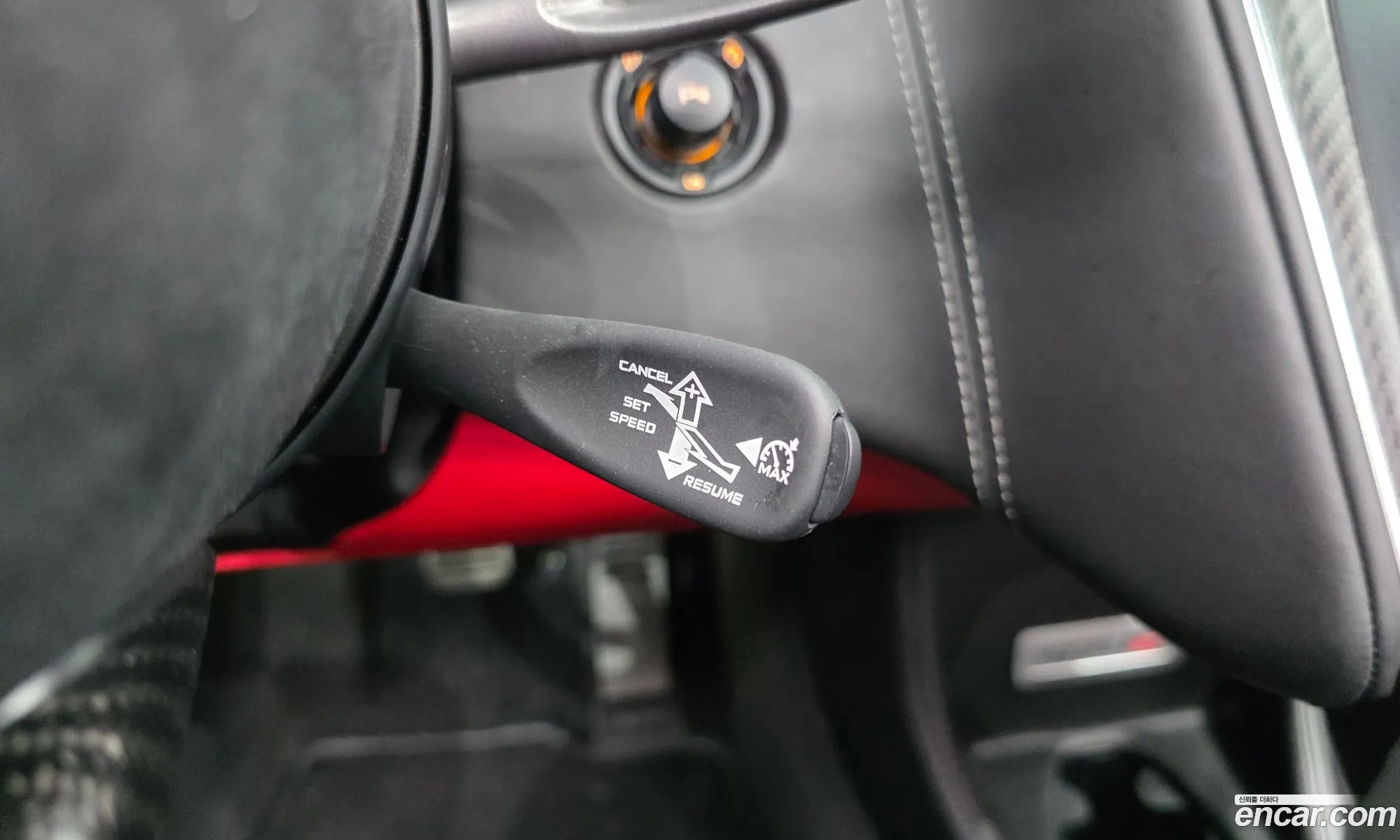 McLaren 570S 2018 SBM13FAB4JW005237 — 19