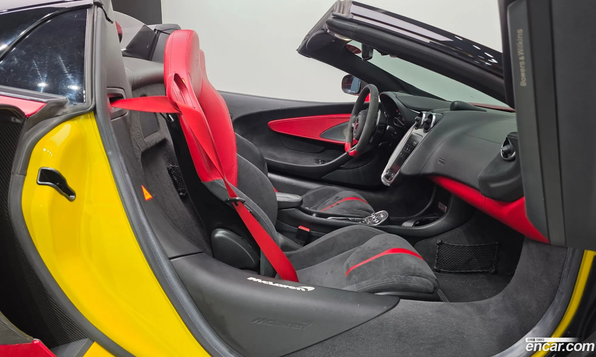 McLaren 570S