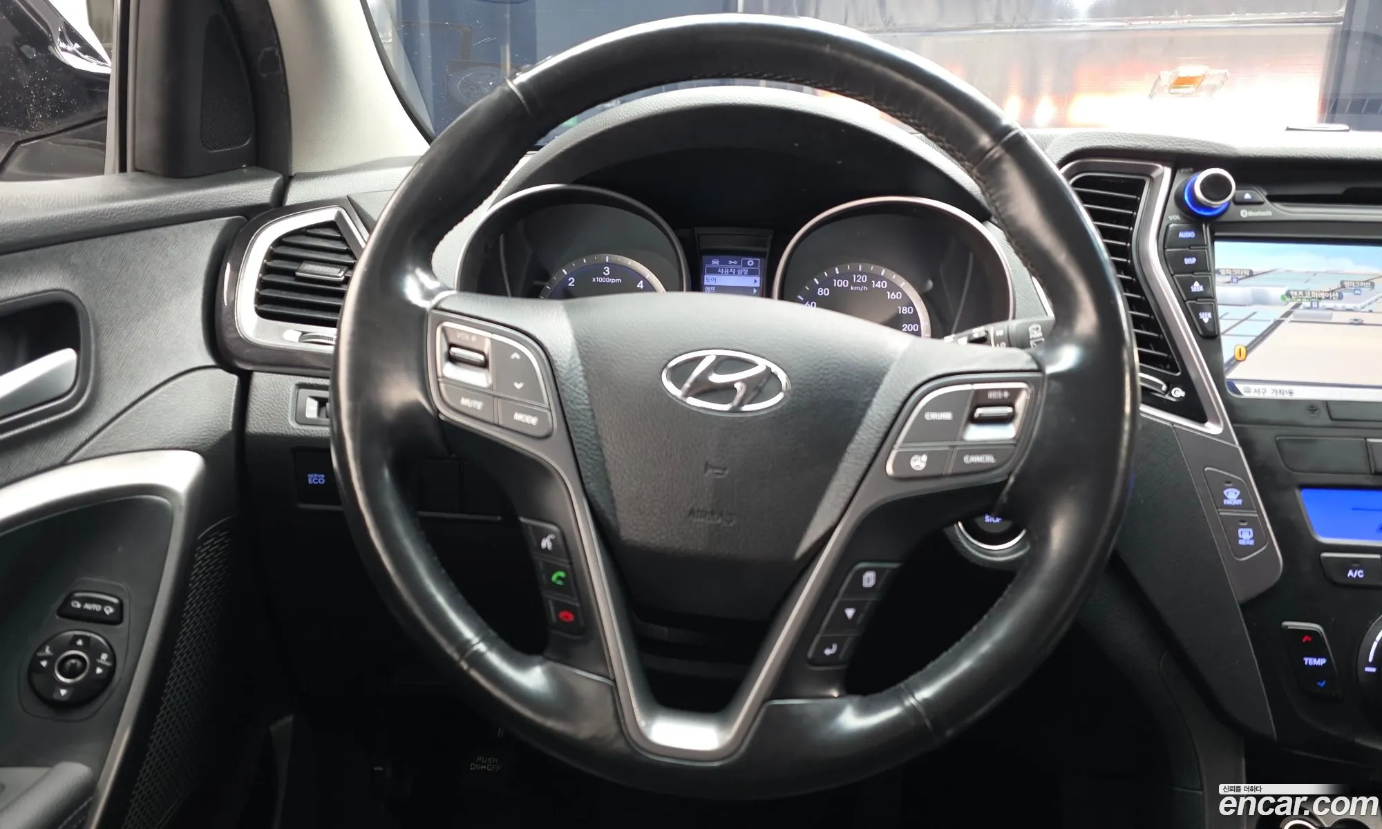 Hyundai Santa Fe DM 2012 — 16