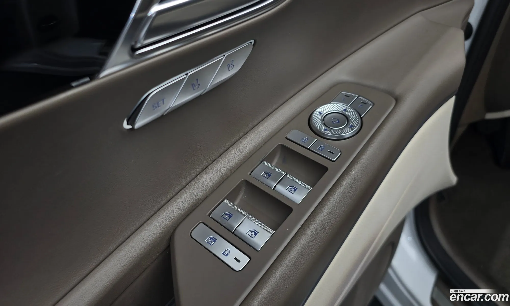 Genesis GV80 2022 — 17