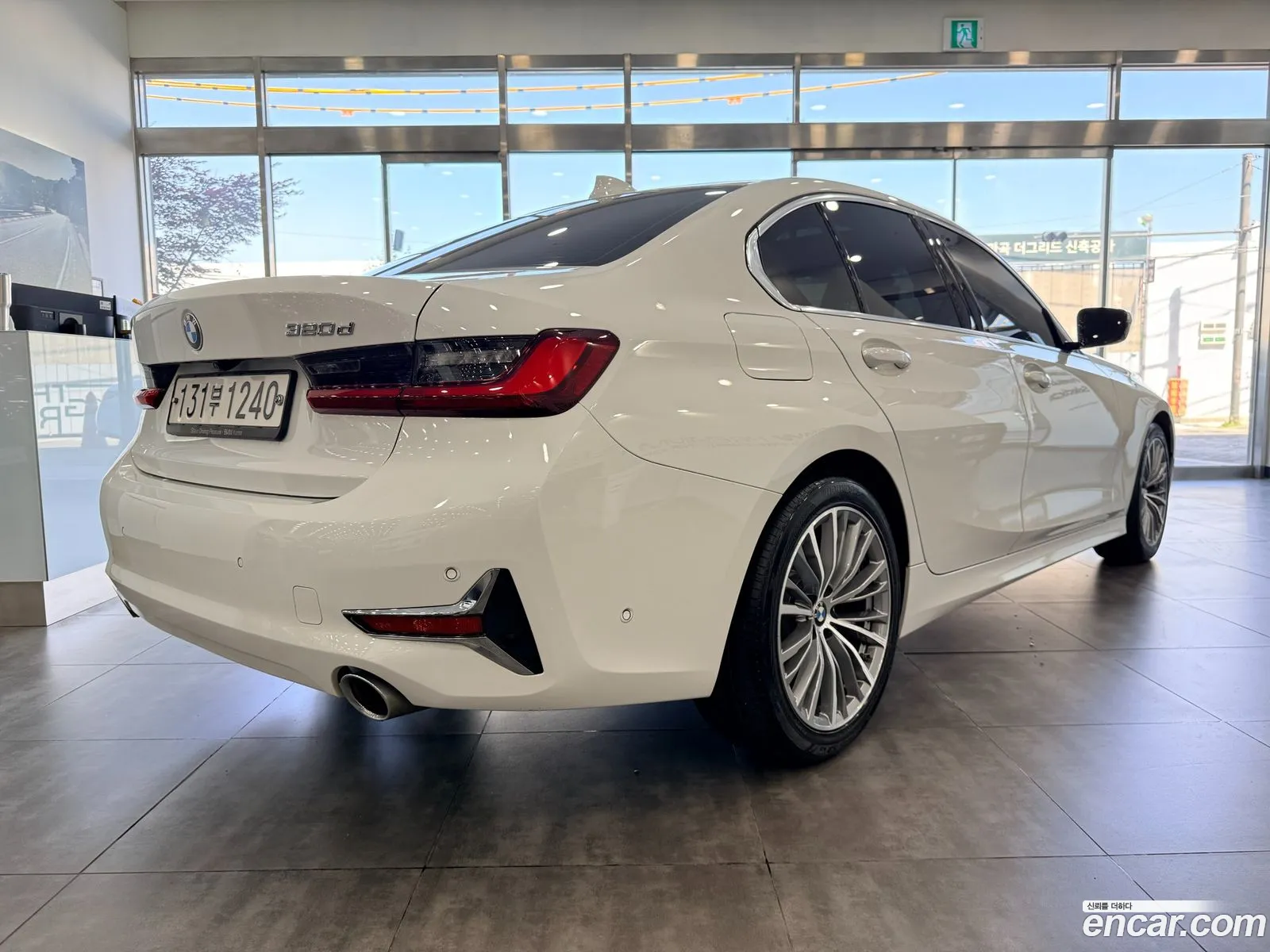 BMW 3 Series 2022 — 14