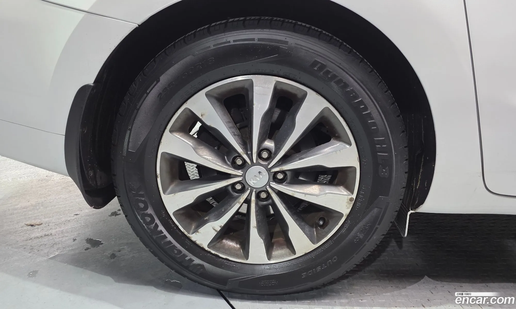 Kia Carnival 2015 — 14