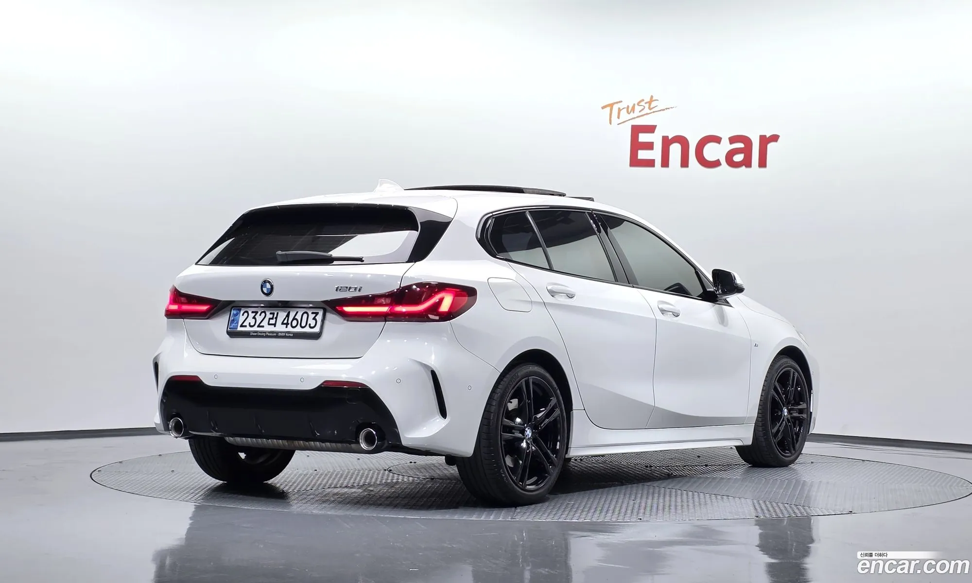 BMW 1 Series 2023 WBA7L7105P7M67362 — 4