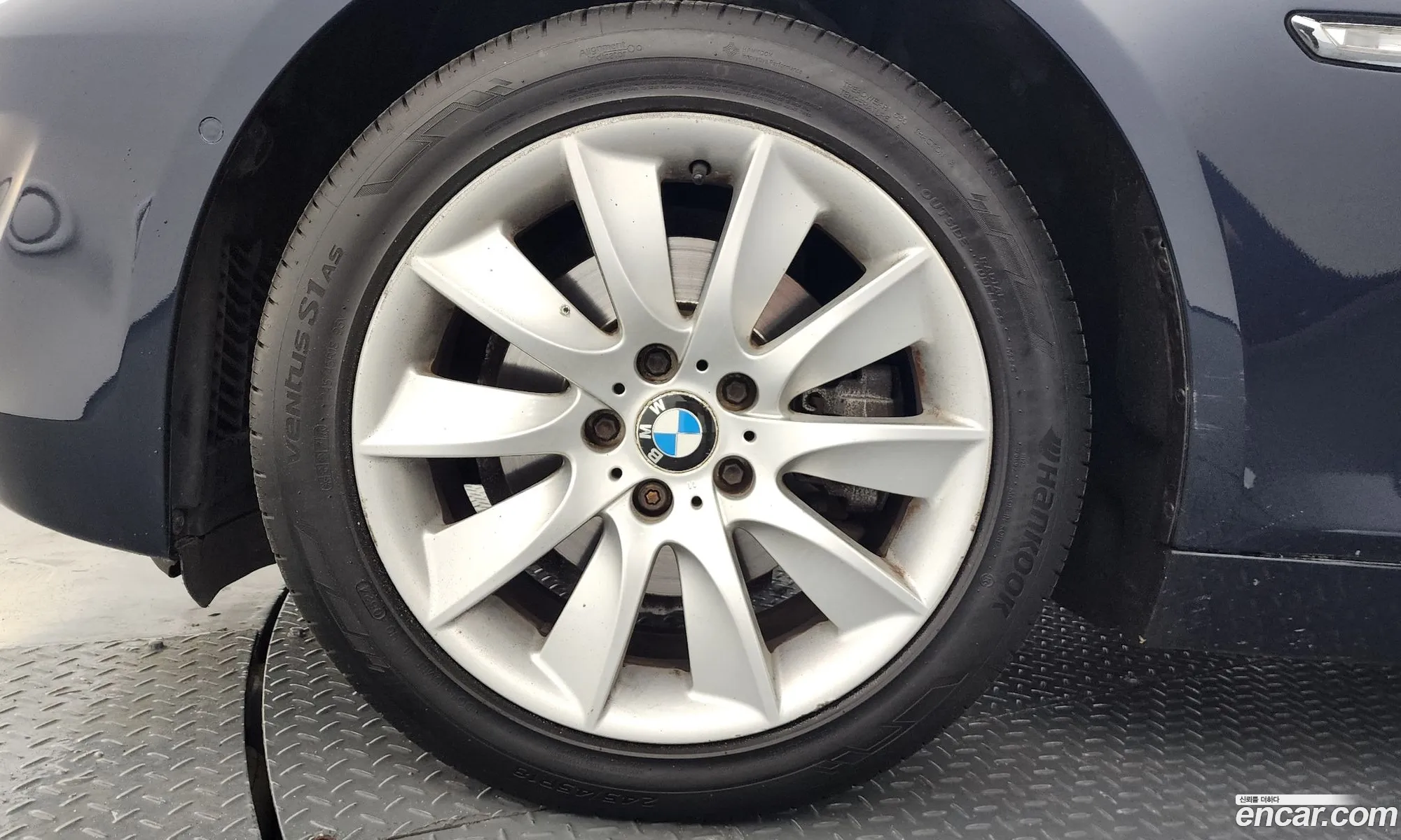 BMW 5 Series 2012 WBAXG310XCDW37773 — 13