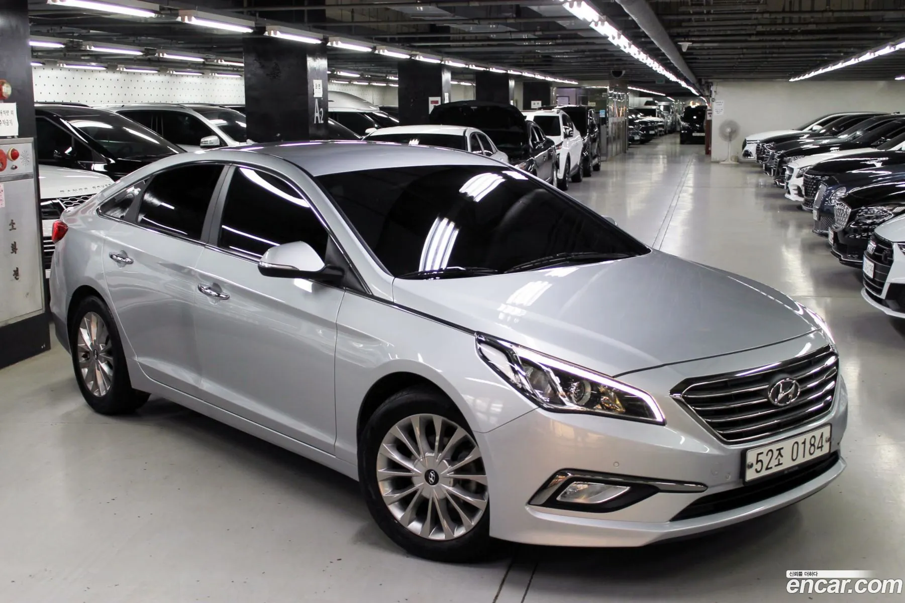 Hyundai LF Sonata 2016 — 20