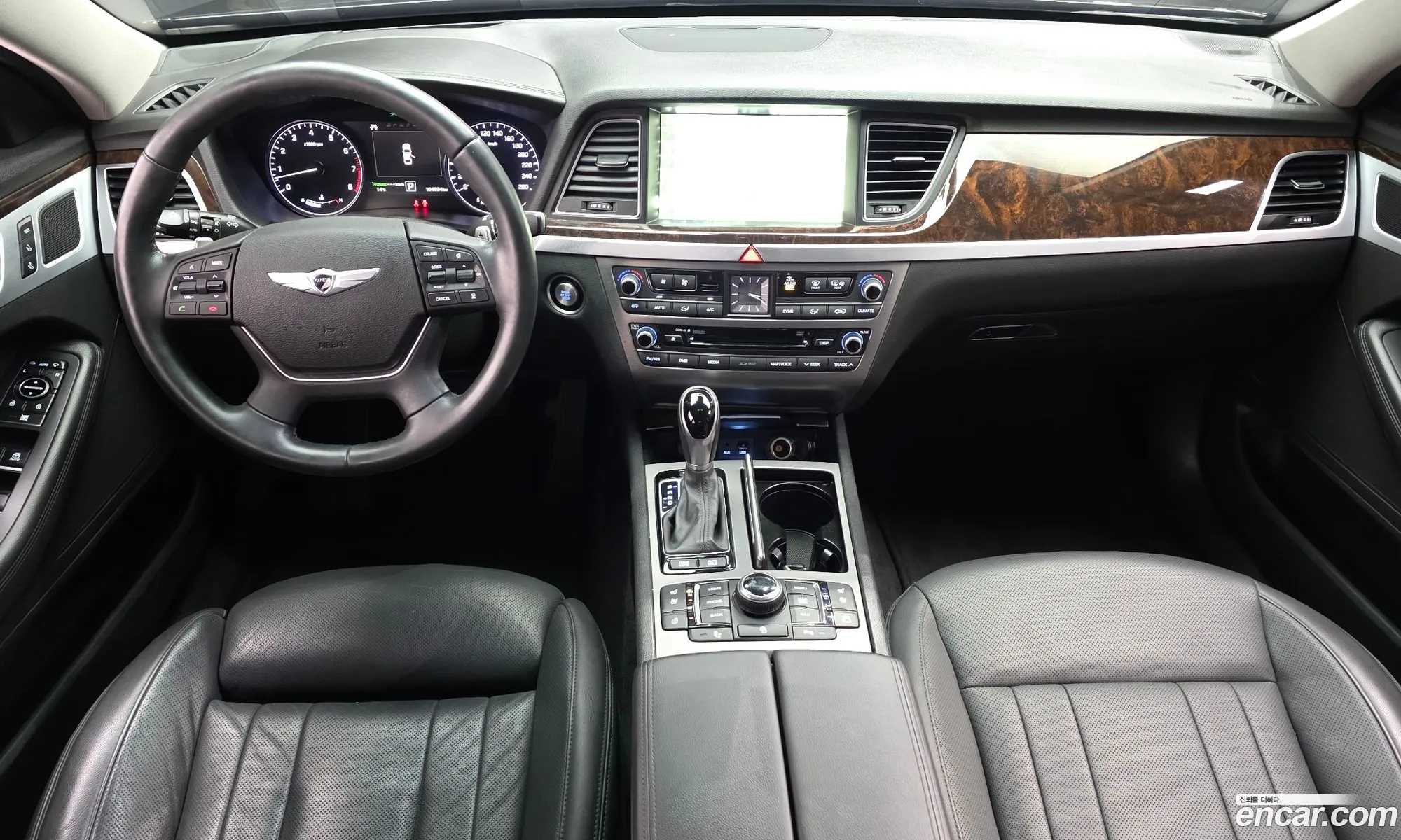 Hyundai Genesis DH 2016 — 7